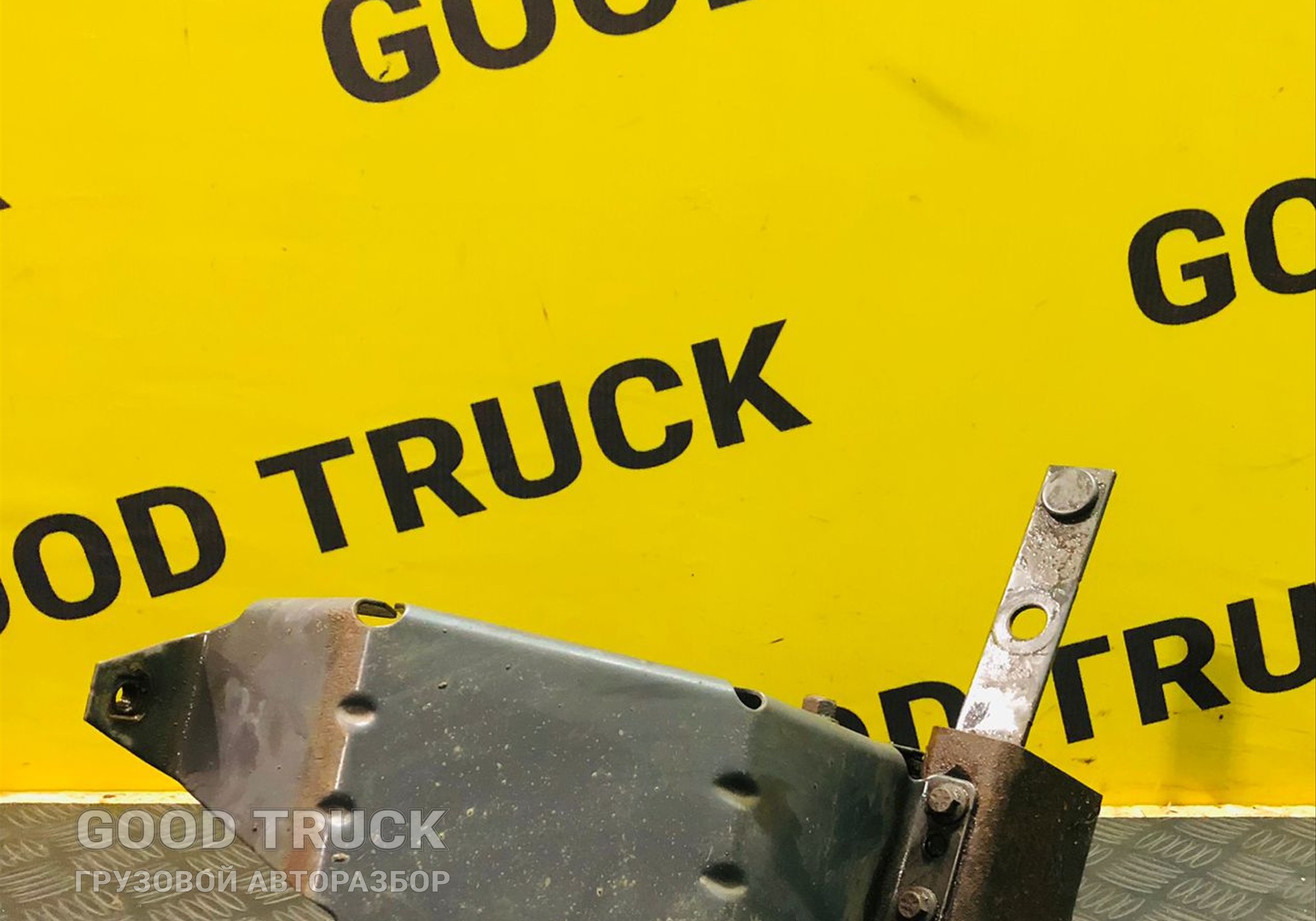 20713837 Защита насоса AdBlue Volvo FH, Volvo FM для Volvo FH 3 (с 2008 по 2012)