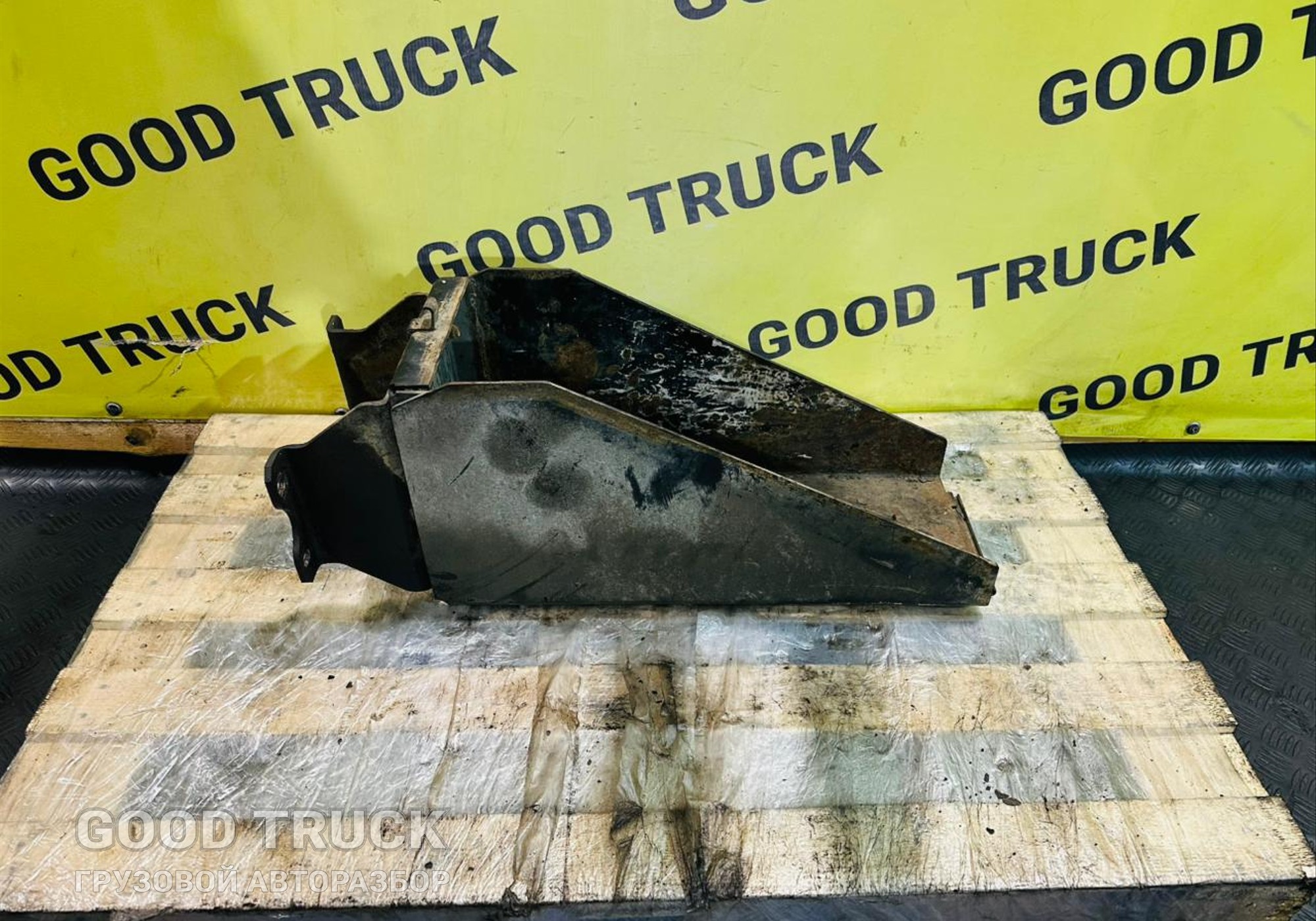 54903913181 Ящик инструментальный для КАМАЗ 5490 (с 2013)