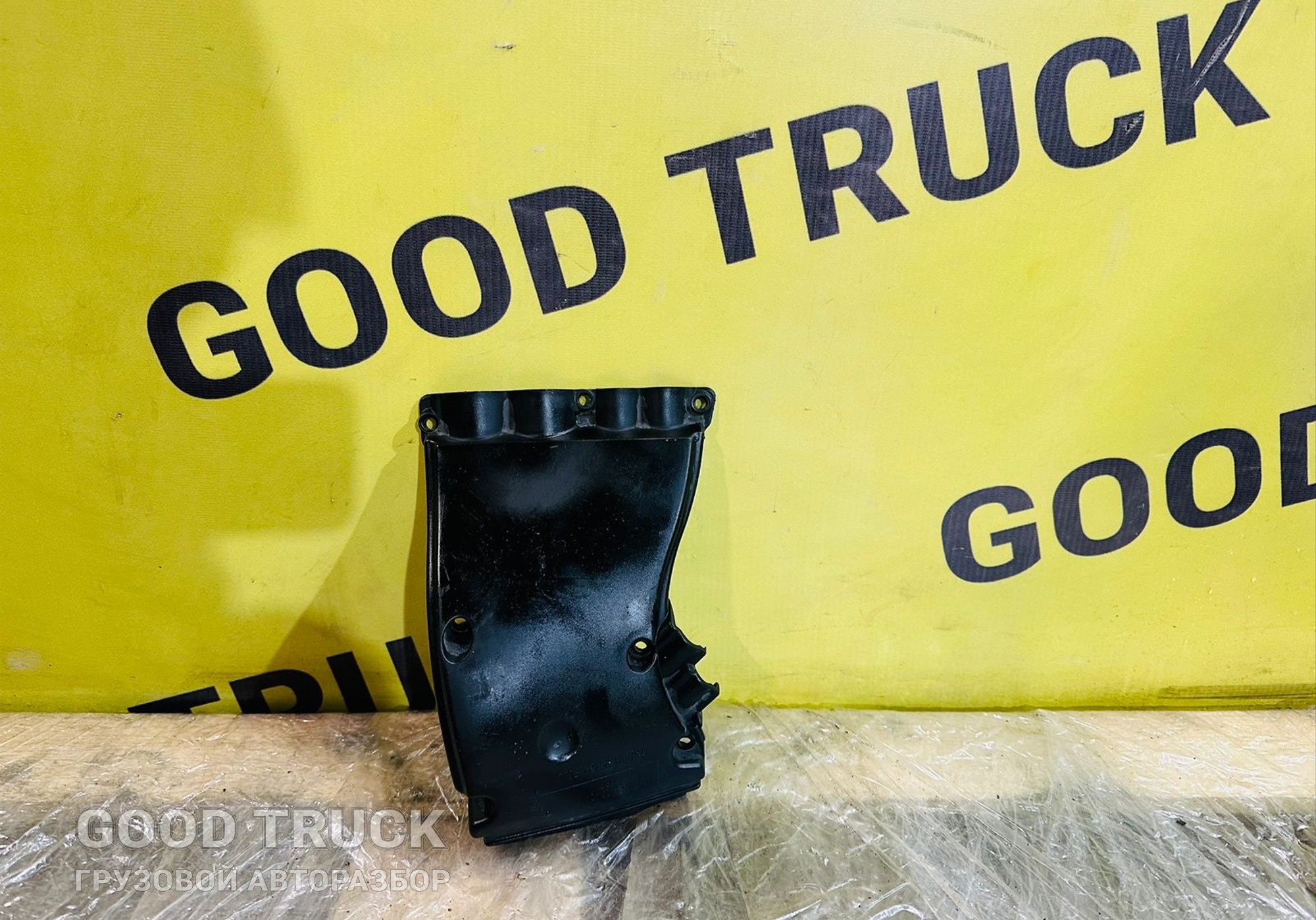 81254245010 Крышка кабельной шахты для Man TGX I (с 2007)