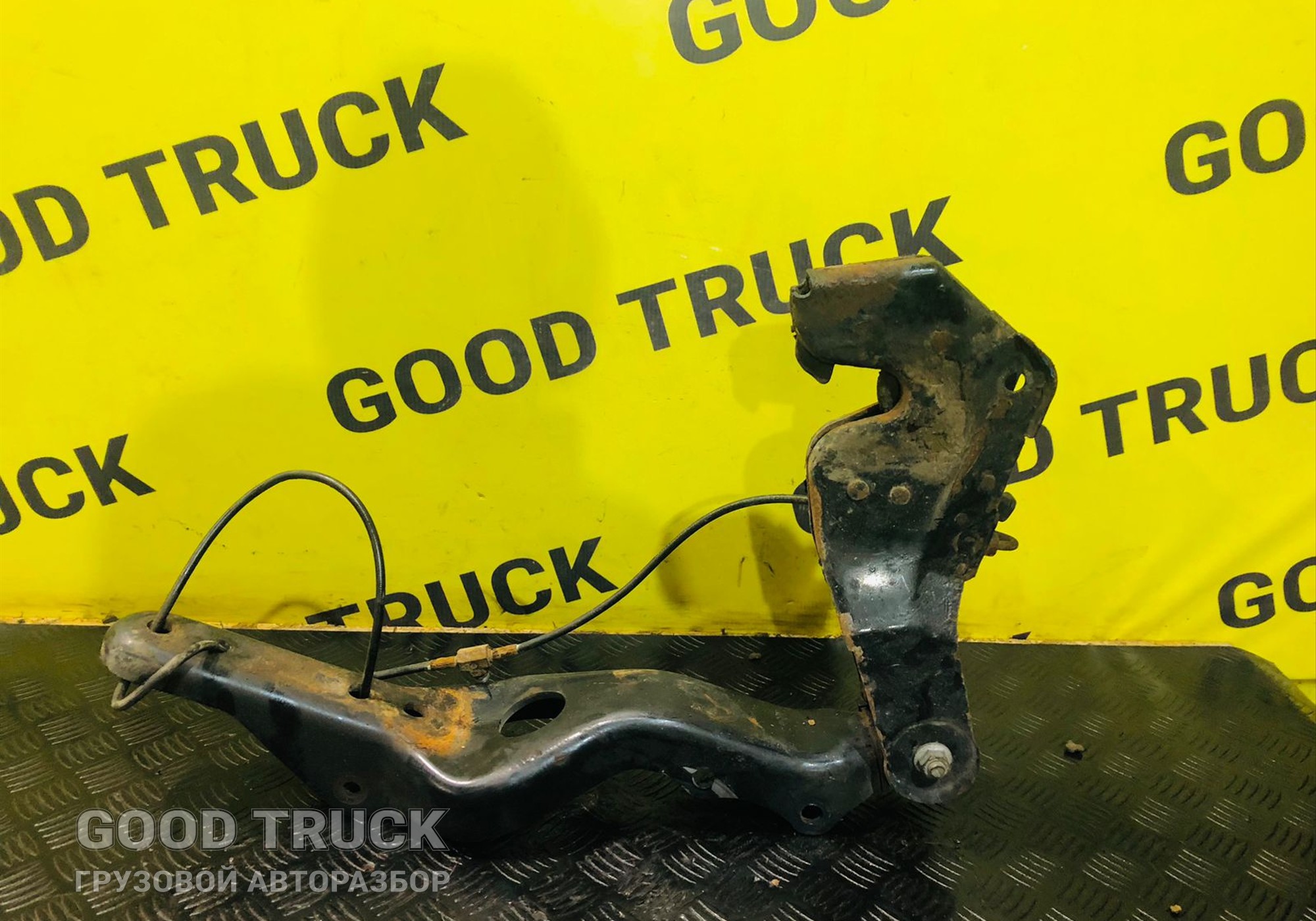 81618516030 Замок кабины для Man TGX