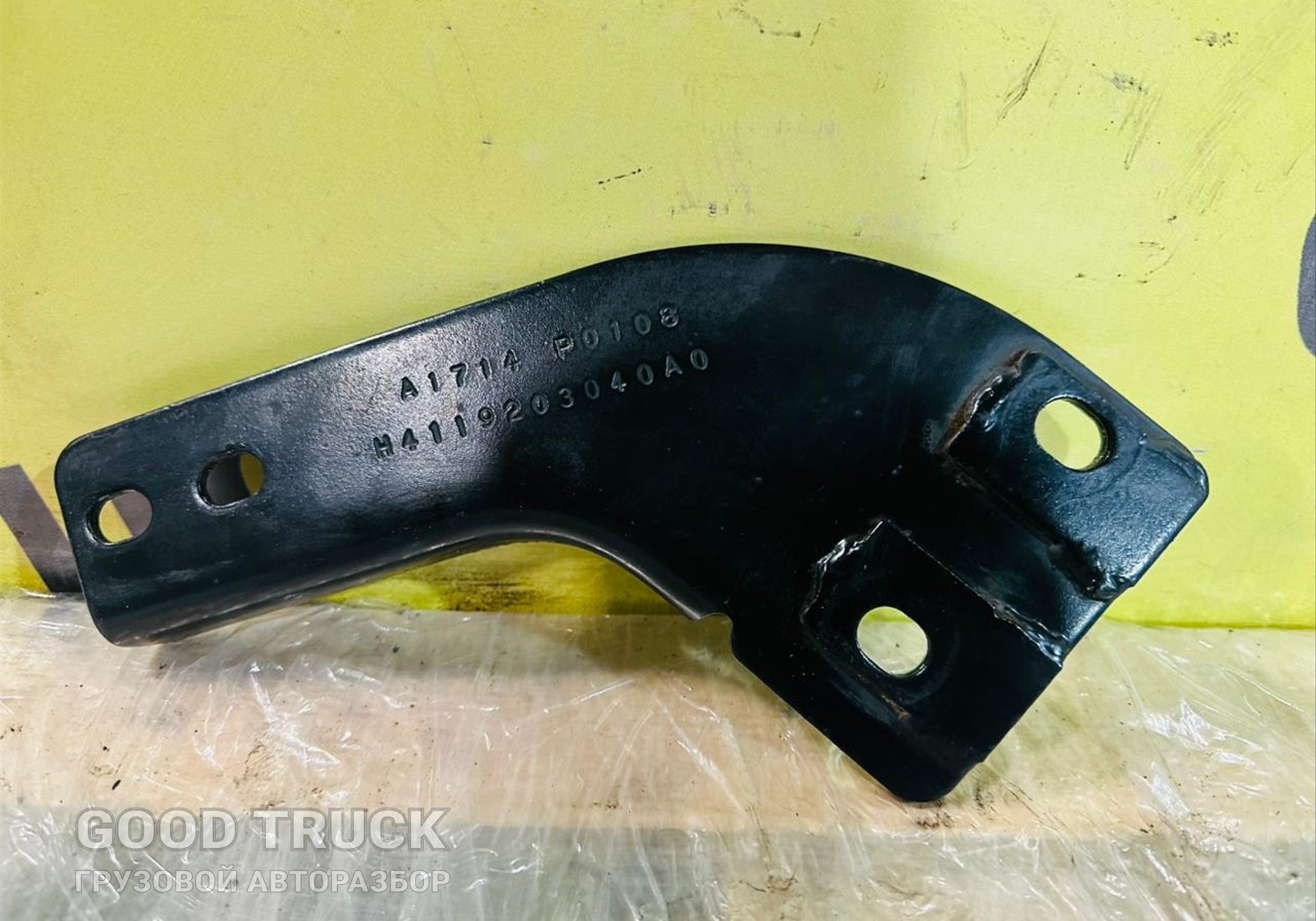 H4119203040A0 Кронштейн воздушного фильтра для Foton Auman