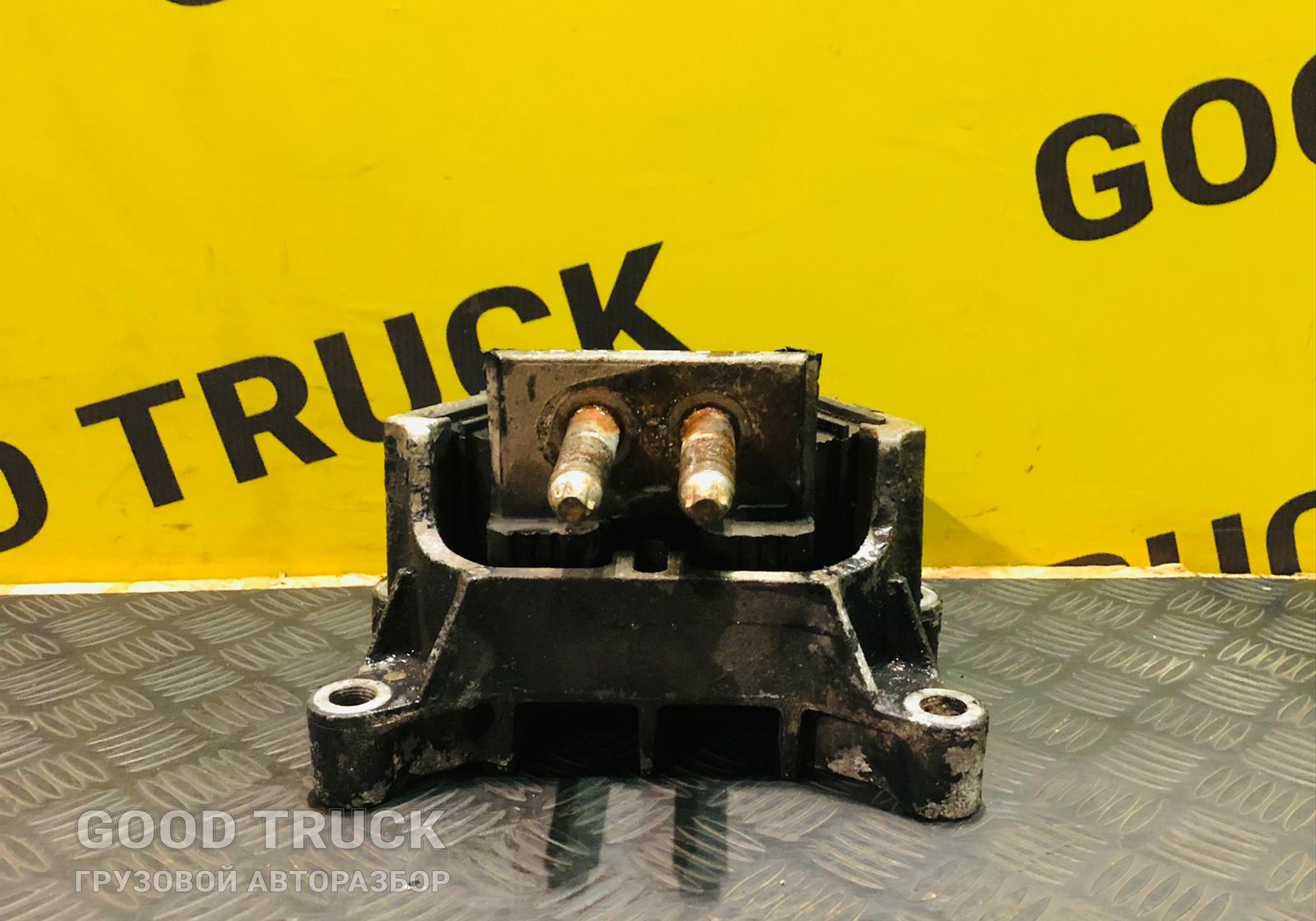 81962100572 Подушка двигателя задняя Man TGS II для Man TGS