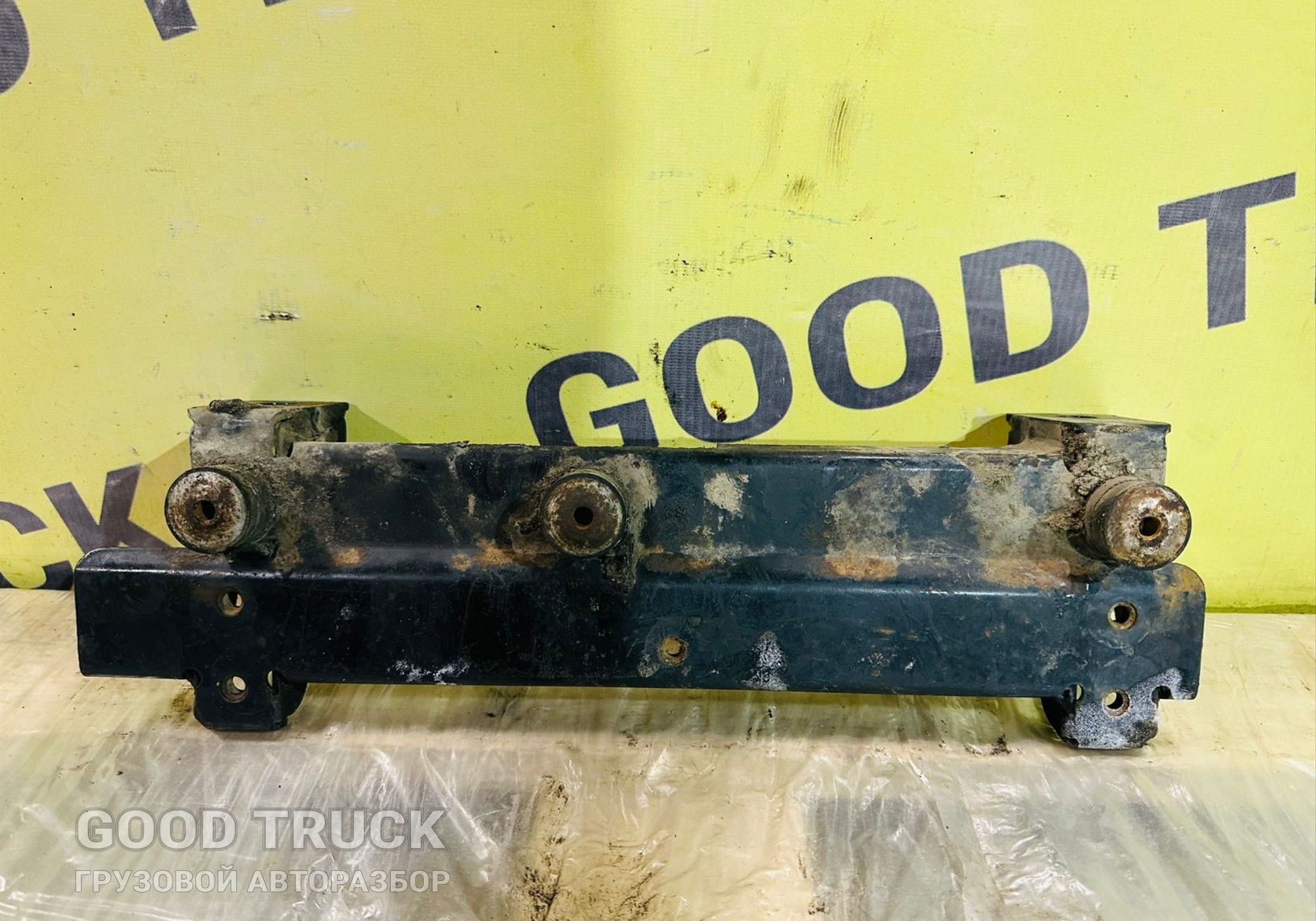 81429025375 Кронштейн трапа за кабиной для Man TGS II (с 2012)