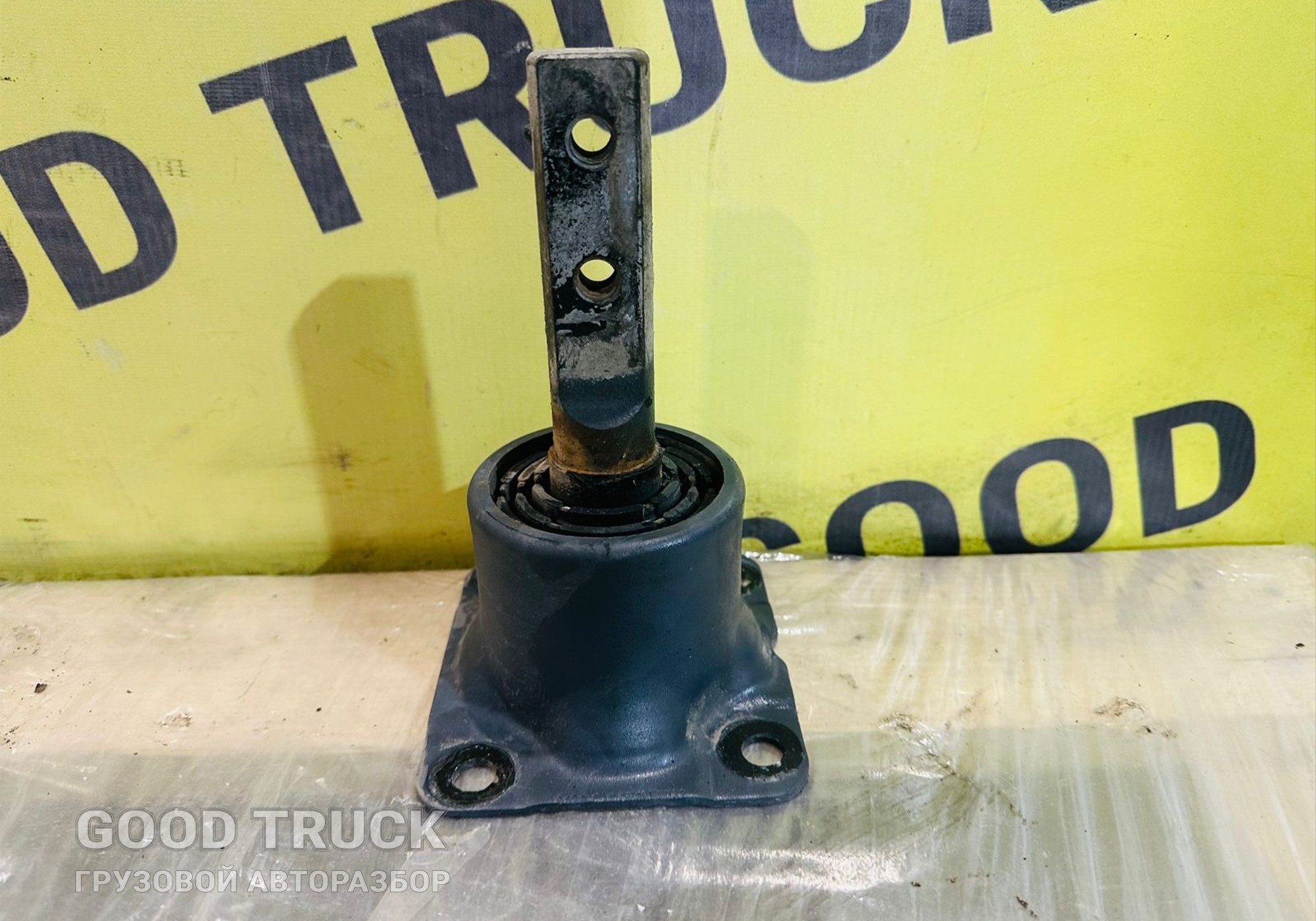 1850032 Кронштейн ящика АКБ для Daf XG