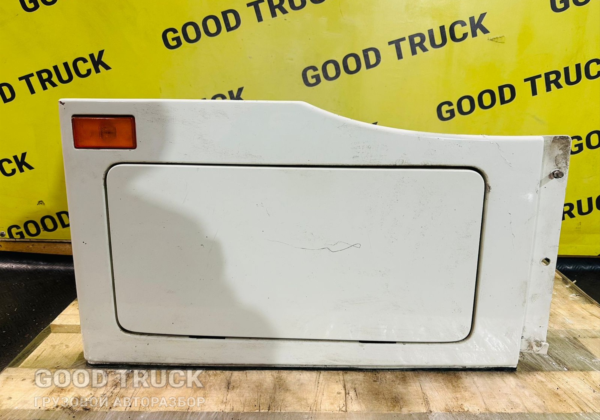 H4541041000A0 Ящик инструментальный правый для Валдай