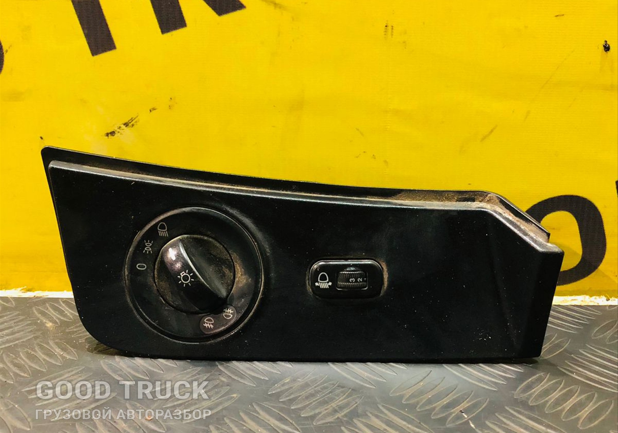 9406800439 Панель кабины выкл.свет.в сборе Kamaz 5490 для КАМАЗ 5490 (с 2013)