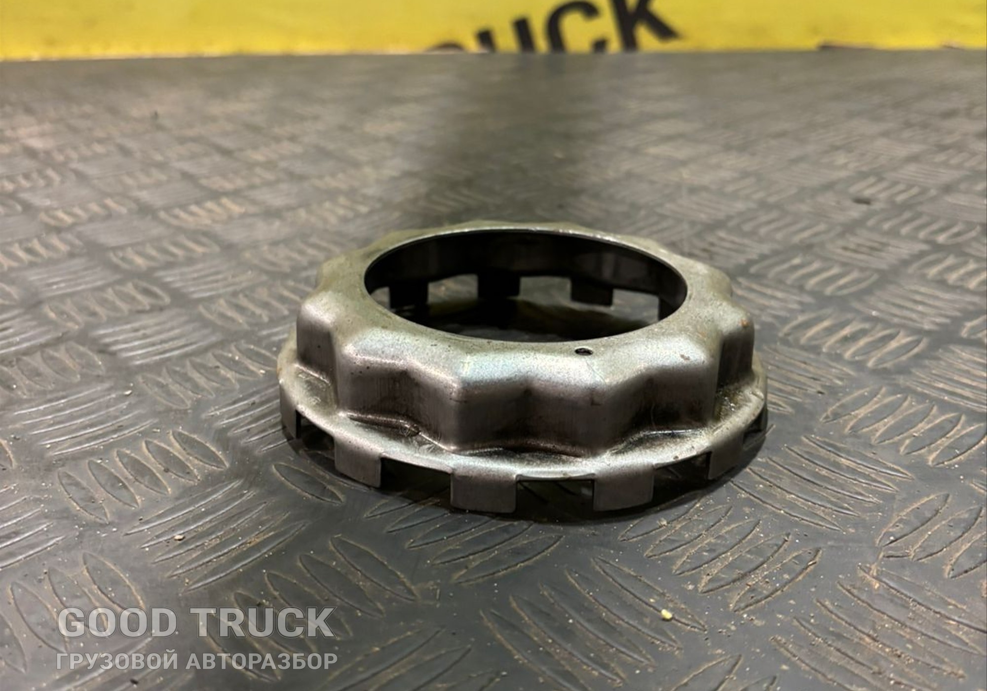 8157714 Шайба задней ступицы для Volvo FH 3 (с 2008 по 2012)