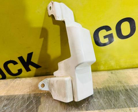 81624100180 Накладка петли двери правая для Man TGX I (с 2007)