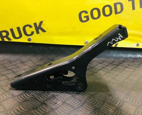 81417010089 Кронштейн амортизатора кабины, передний левый MAN TGX для Man