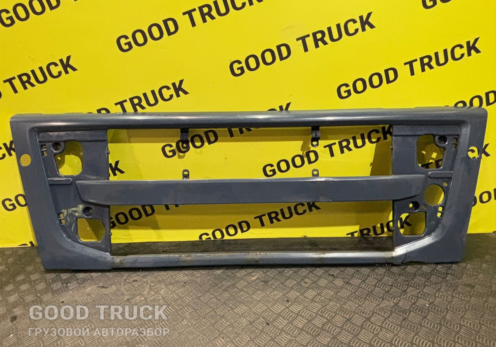 82056840 Решетка радиатора для Volvo FH 3 (с 2008 по 2012)