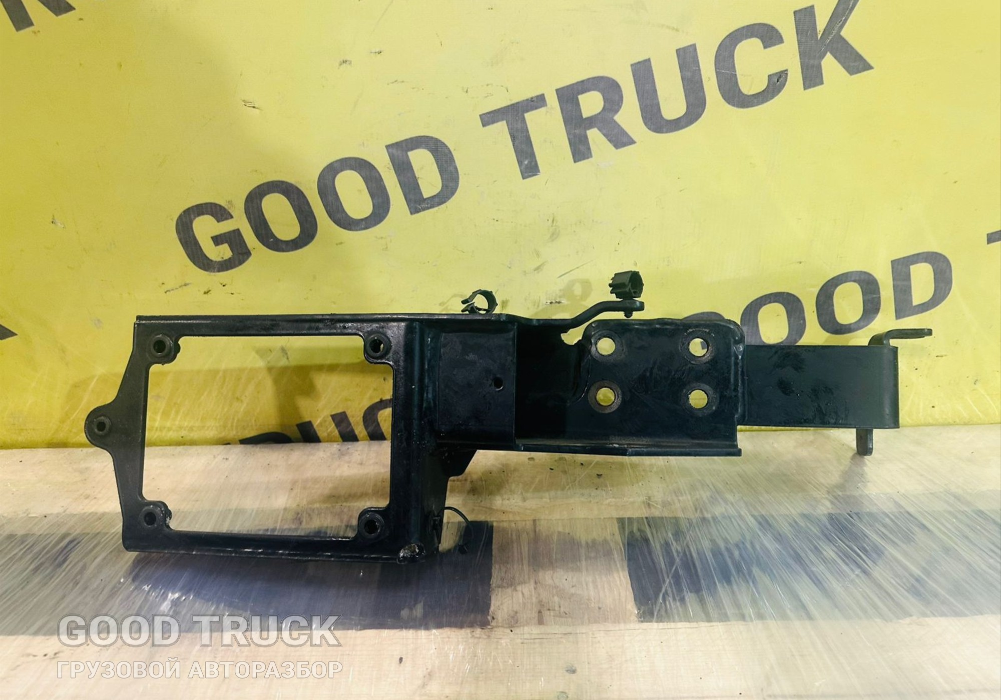 81155115119 Кронштейн насоса AdBlue для Man TGX II (с 2012)