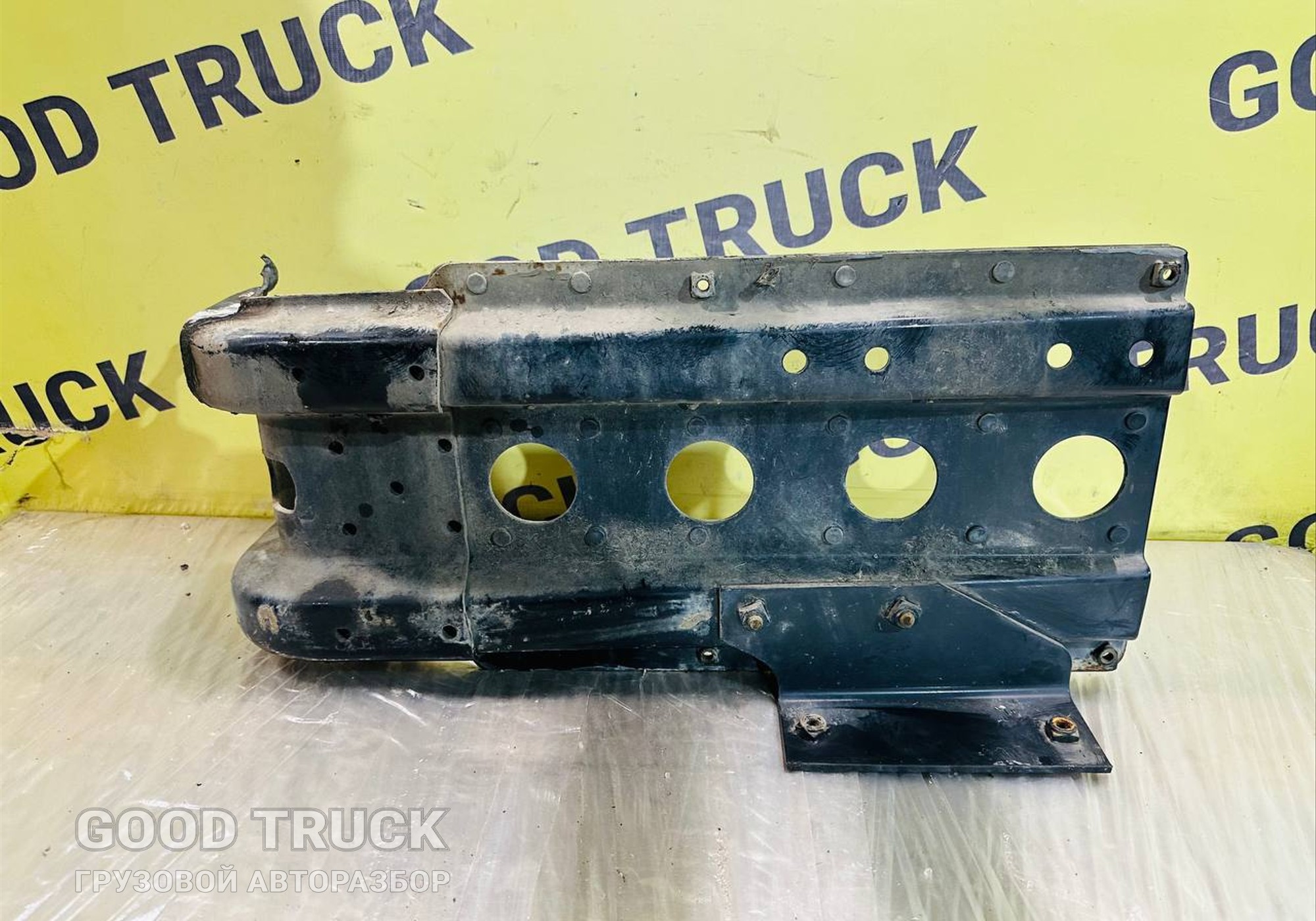 81612435453 Кронштейн крыла для Man TGX II (с 2012)