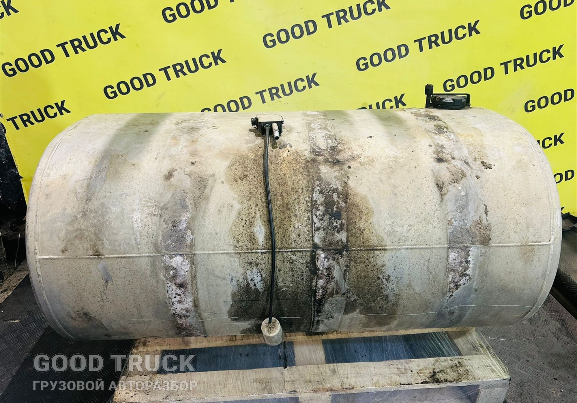 20503509 Бак топливный 570 литров для Volvo FH 3 (с 2008 по 2012)