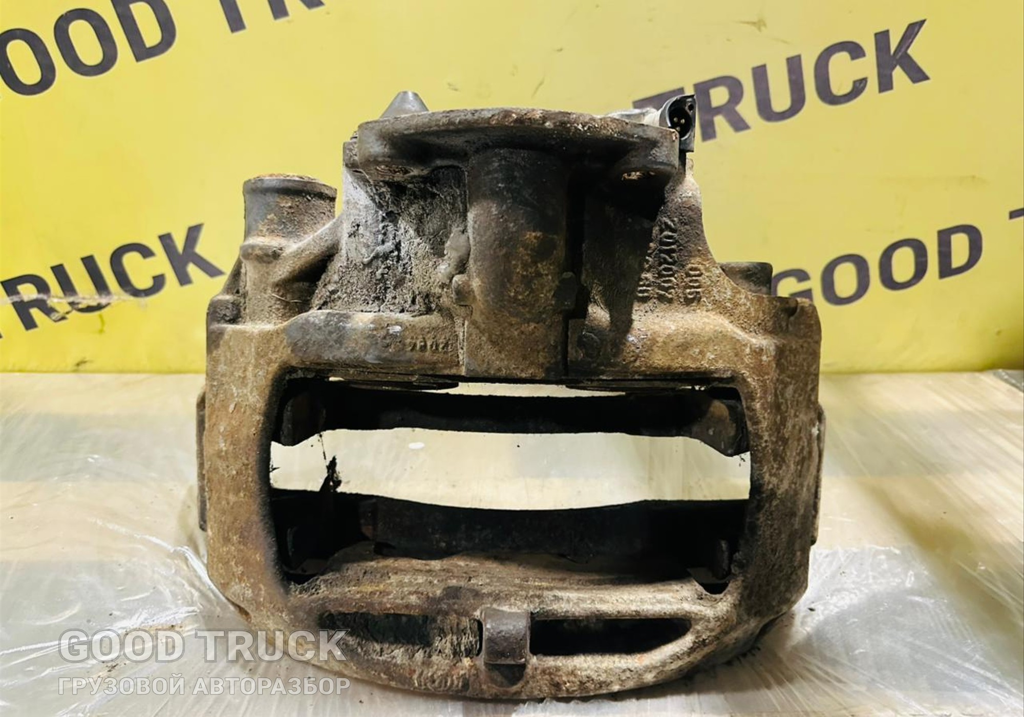 81508046497 Суппорт задний левый для Man TGX I (с 2007)