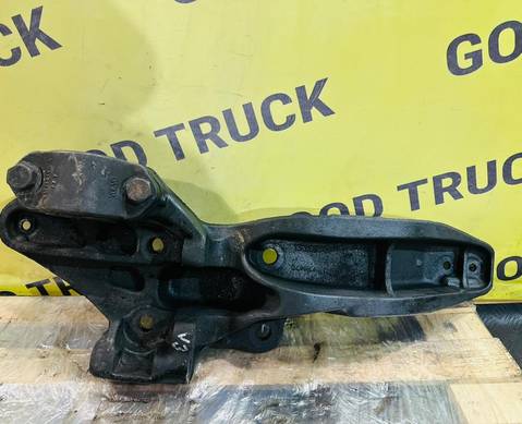 21196826 Кронштейн пневморессоры правый для Volvo