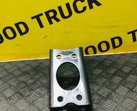 81437400195 Кронштейн амортизатора передний для Man TGS I (с 2007)