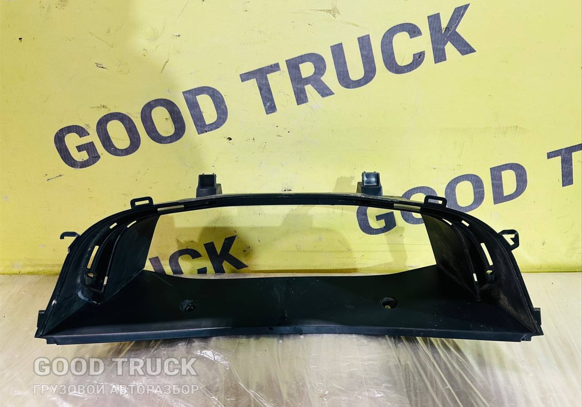 2295686 Накладка панели приборов для Daf XF