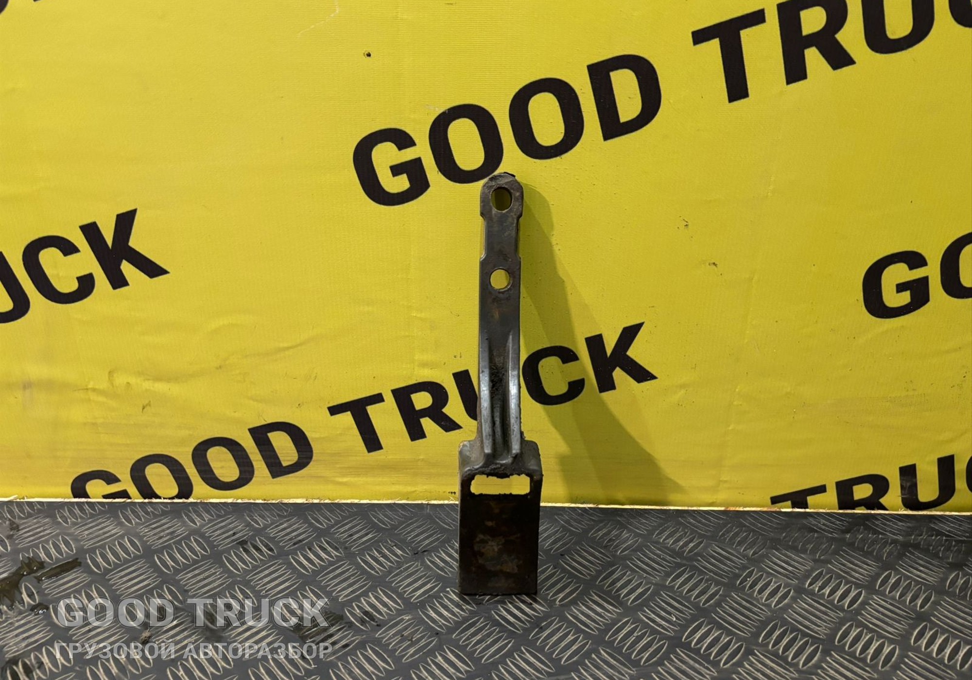 21174153 Кронштейн крепления ресивера для Volvo FH 3 (с 2008 по 2012)