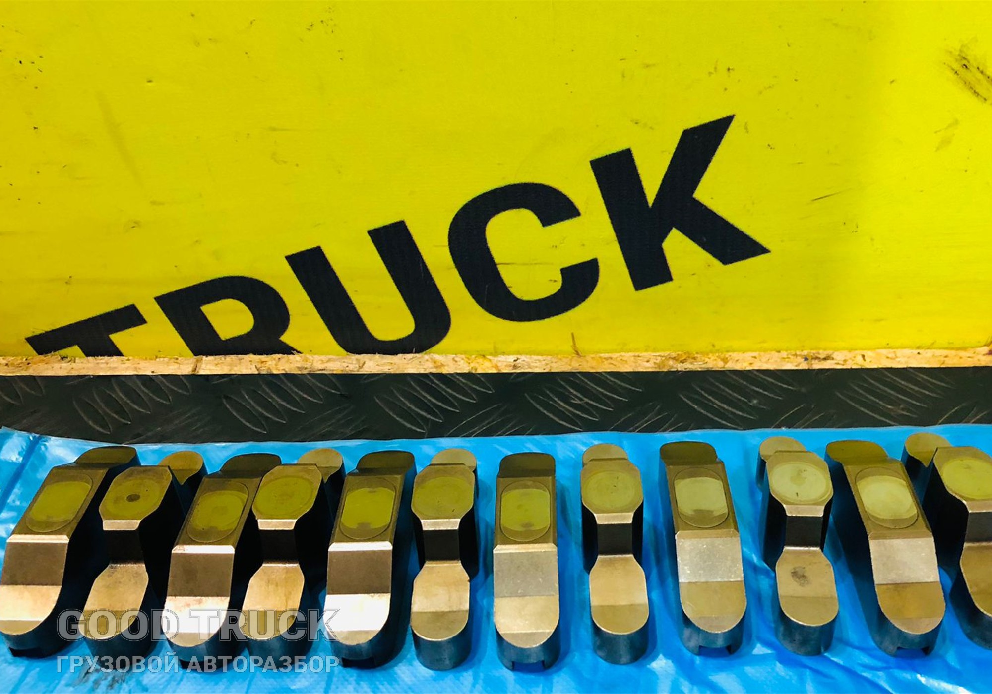 3183207 Комплект коромысел клапана (рокера) Volvo FH для Volvo FH 3 (с 2008 по 2012)