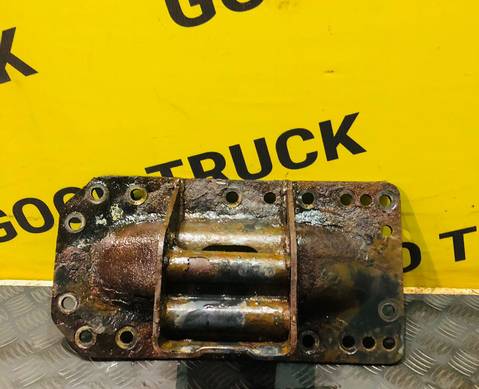 81412055056 Кронштейн траверсы кпп правый MAN TGX для Man TGS I (с 2007)