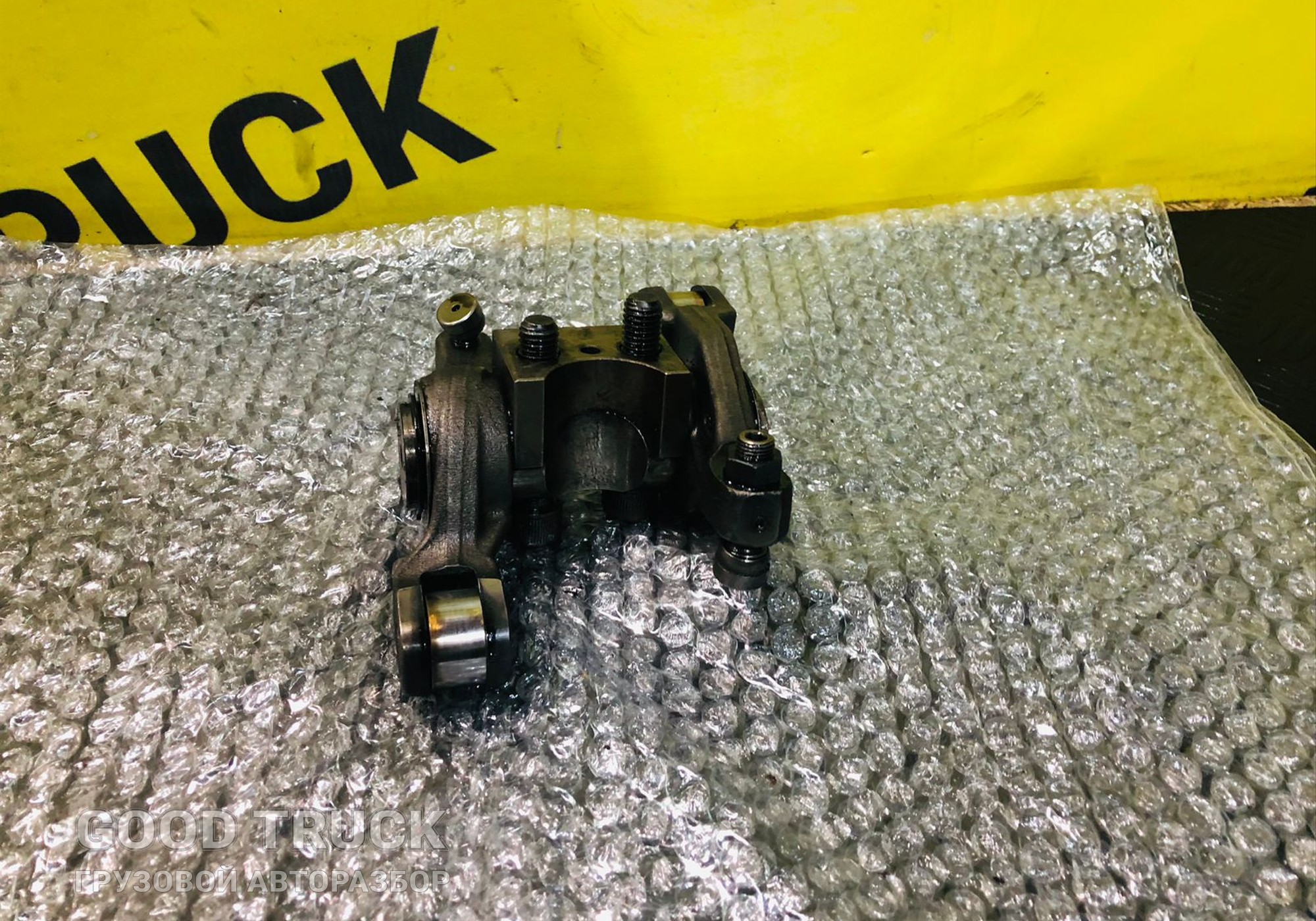 51042006029 Ось рокеров в сборе двигателя D2066 для Man