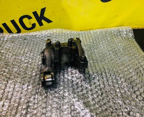 51042006029 Ось рокеров в сборе двигателя D2066 для Man TGX