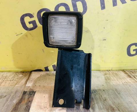 81251036068 Фонарь освещения сцепного устройства для Man TGS I (с 2007)