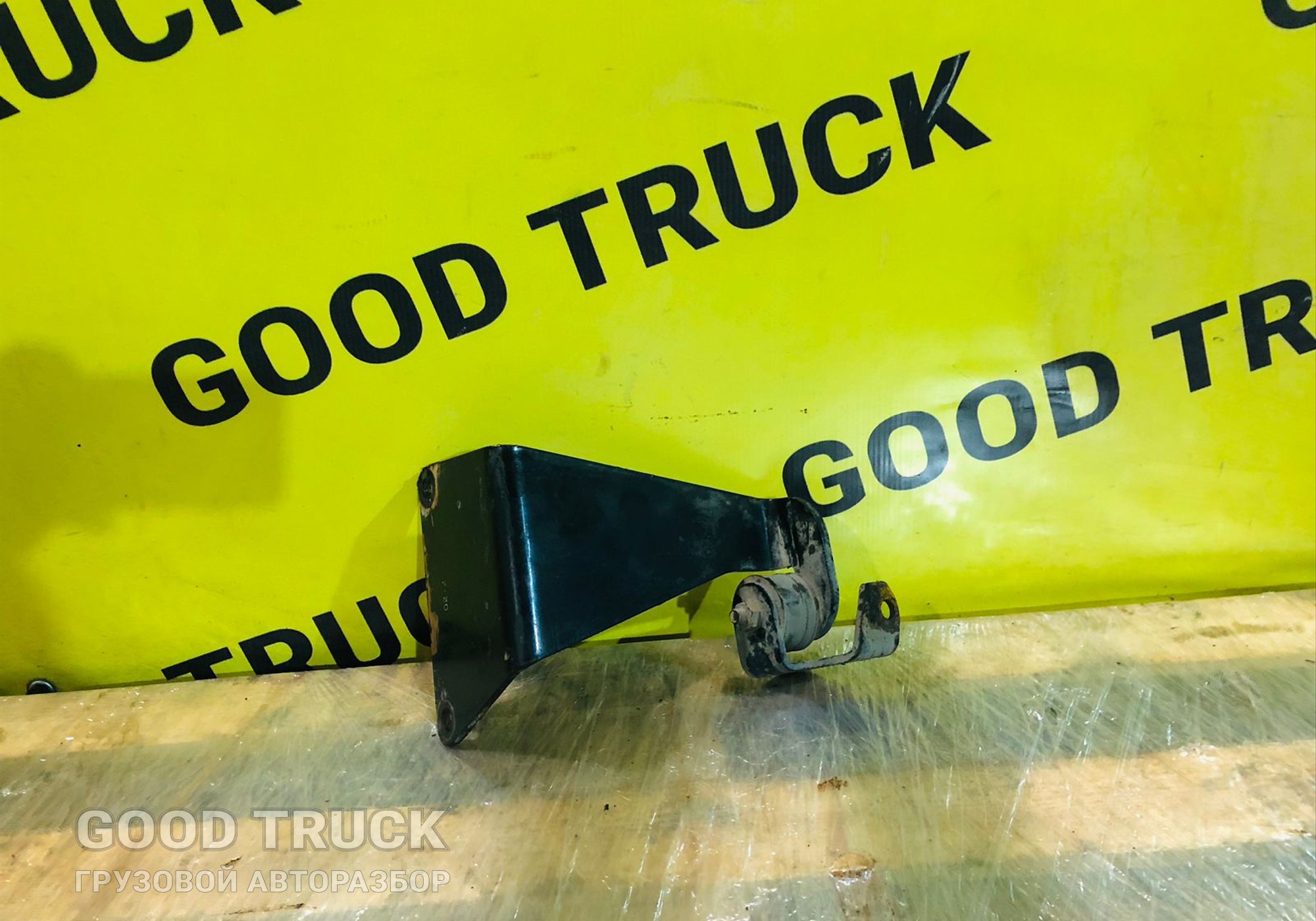 81155020285 Кронштейн глушителя основного для Man