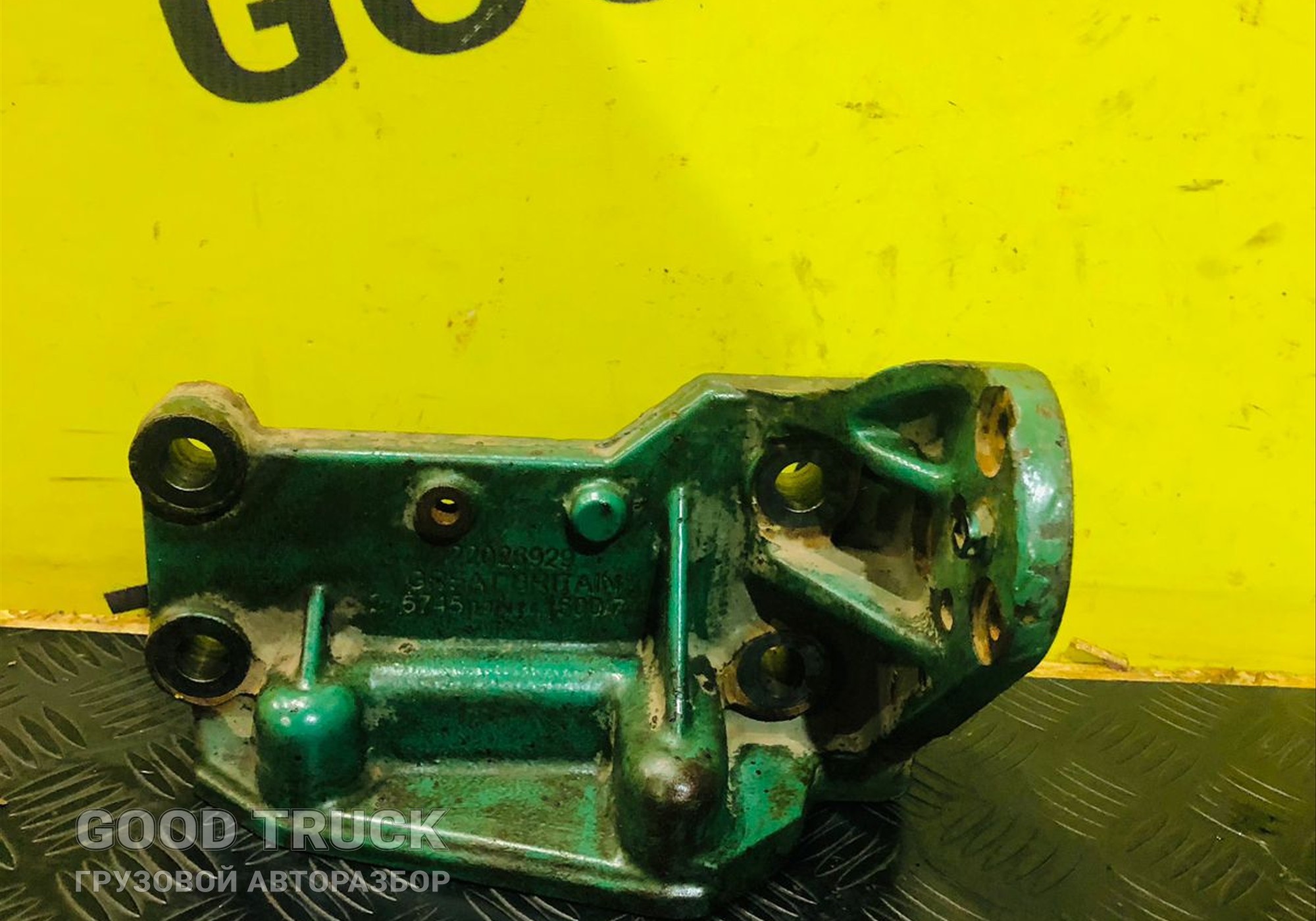 22026929 Кронштейн ролика натяжителя для Volvo FH 3 (с 2008 по 2012)