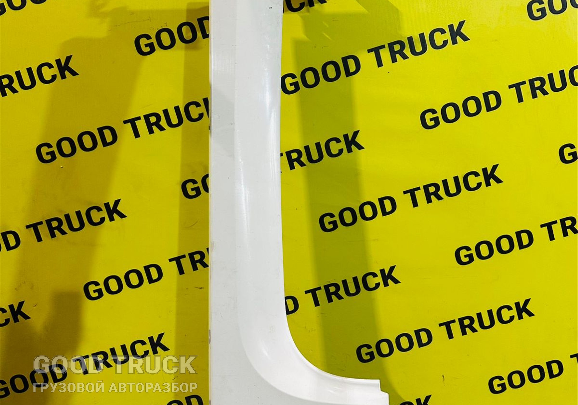 1836001 Спойлер кабины боковой правый для Daf XF106 (с 2012)