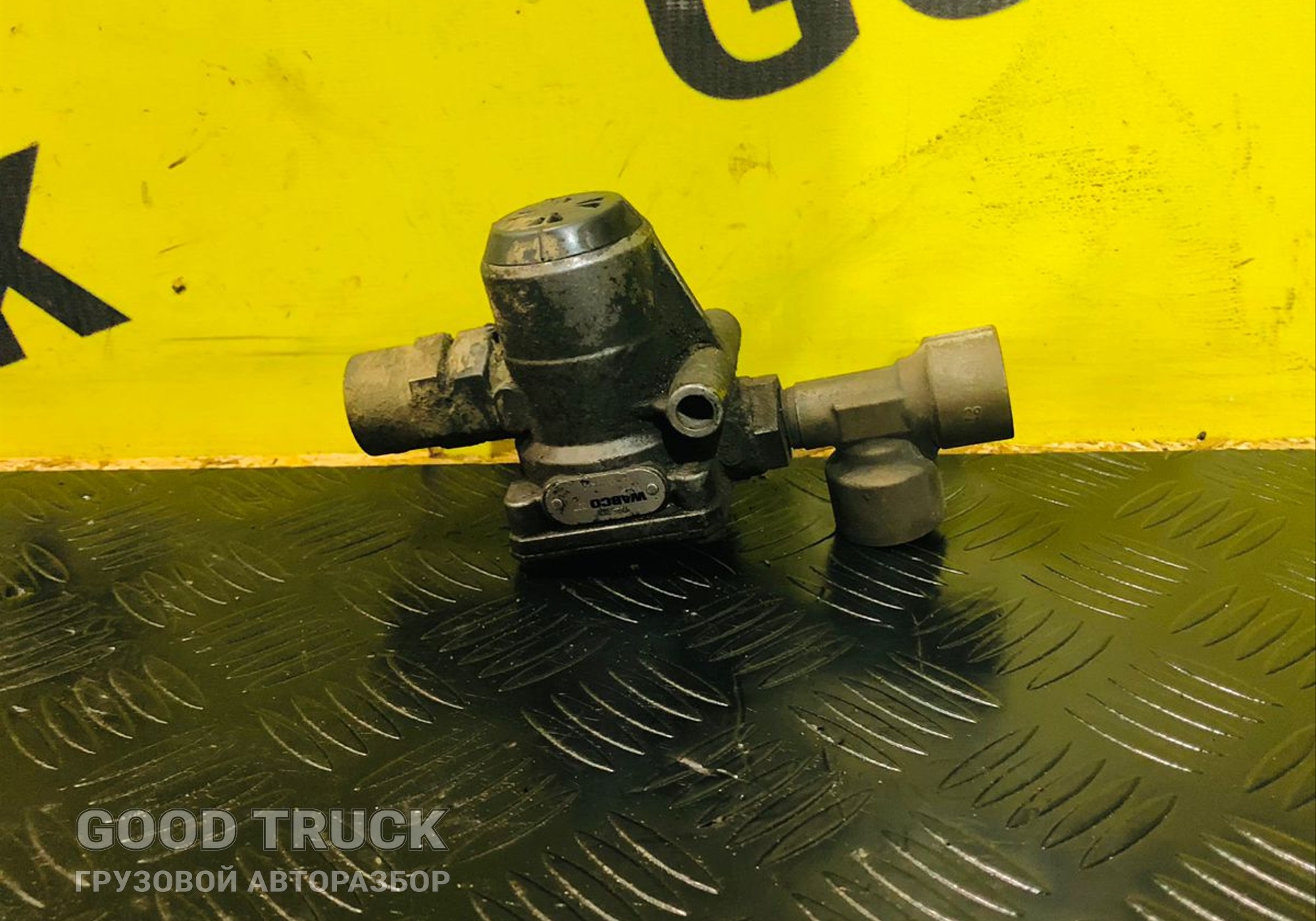 1725688 Клапан ограничения давления Daf XF105 для Daf XF105 (с 2005)