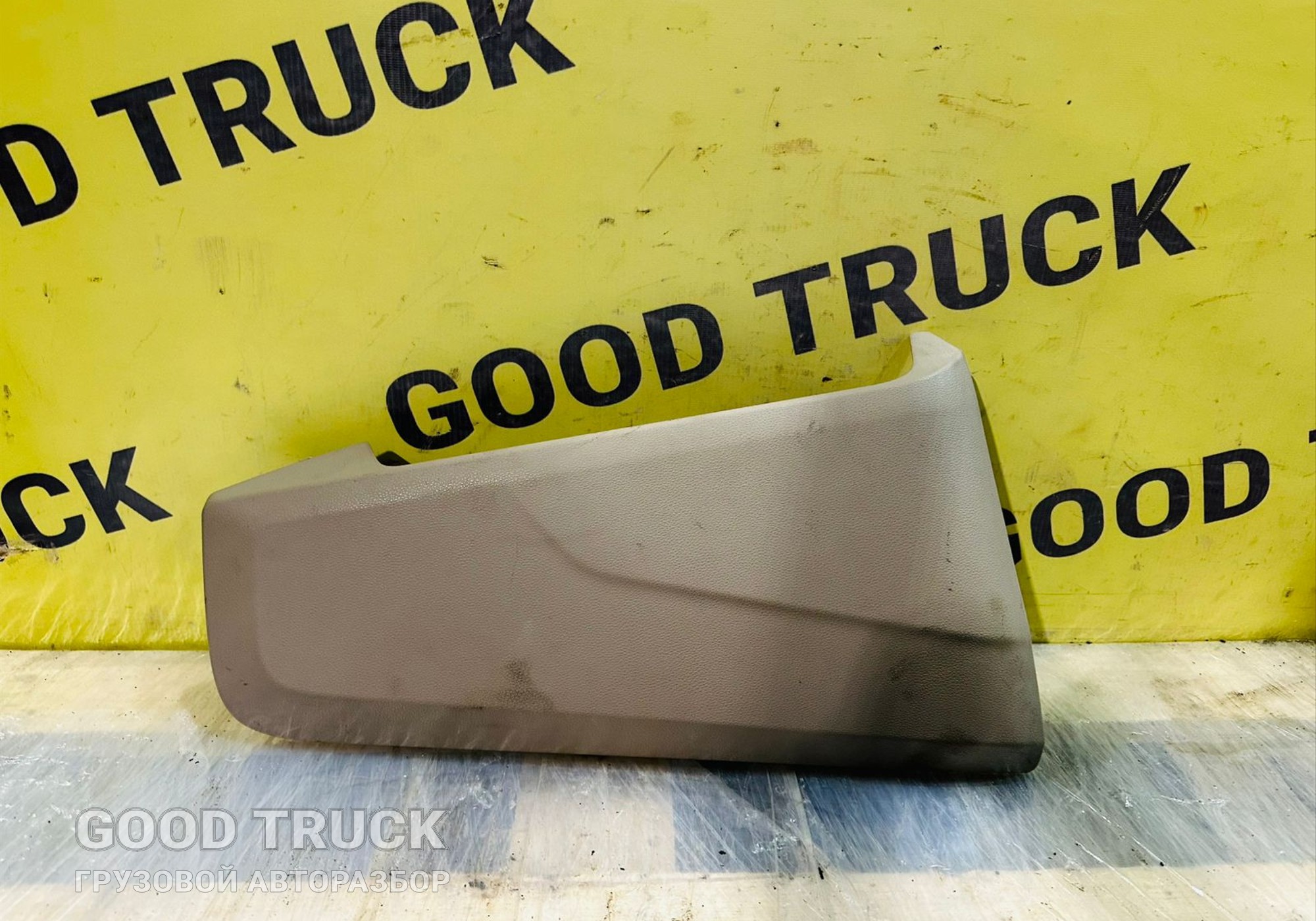 2269218 Накладка отсека