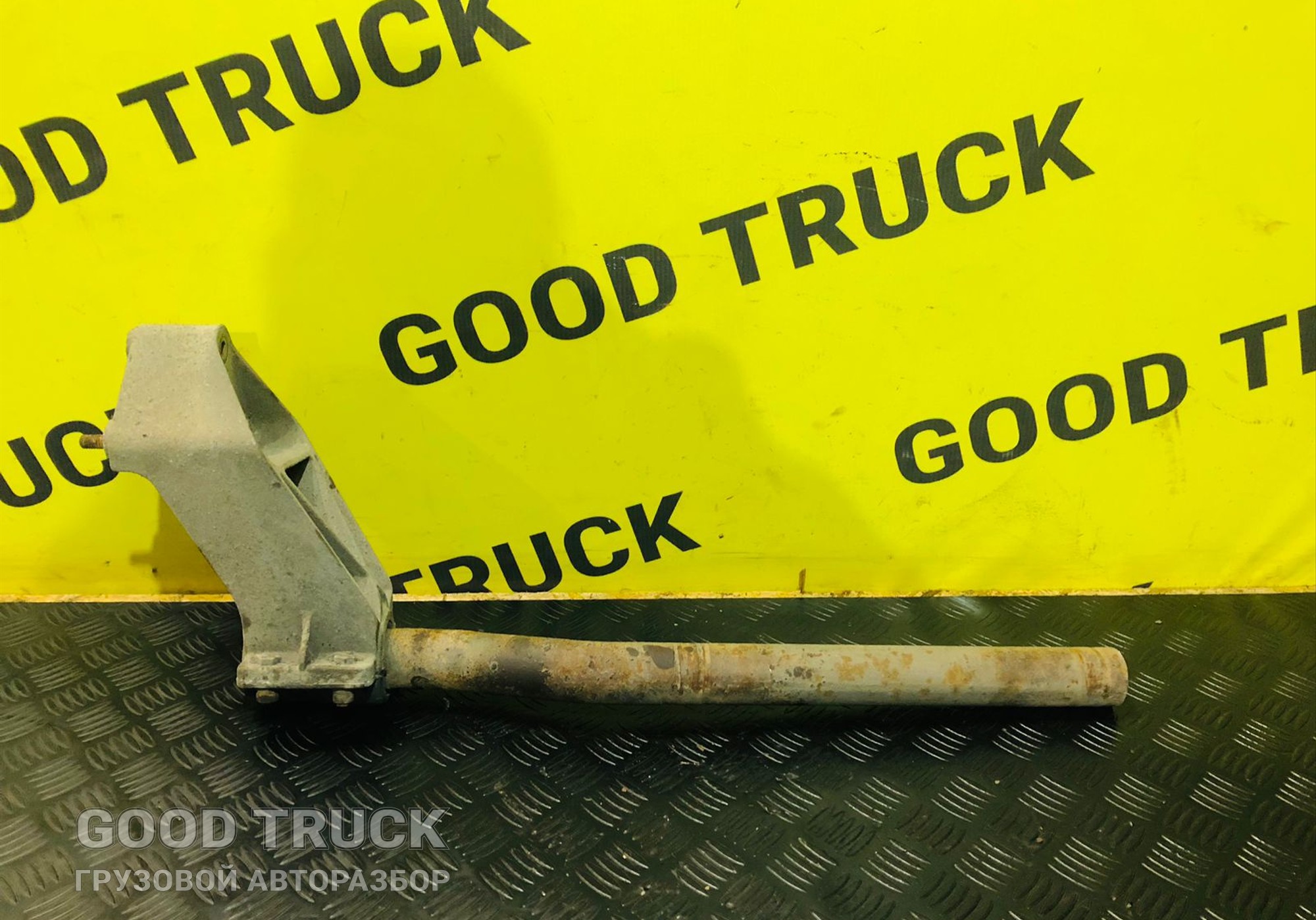 1371224 Кронштейн крепления подкрылка DAF XF 105 для Daf XF105 (с 2005)