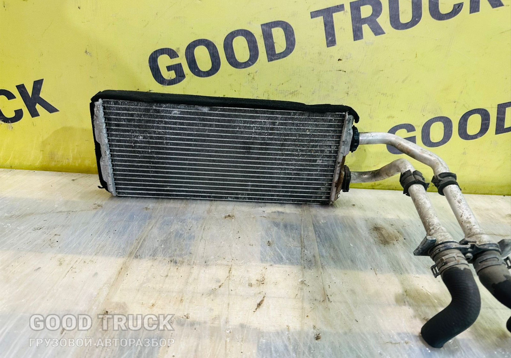 0042586 Радиатор кондиционера (конденсер) для Scania 5-series R (с 2004 по 2016)