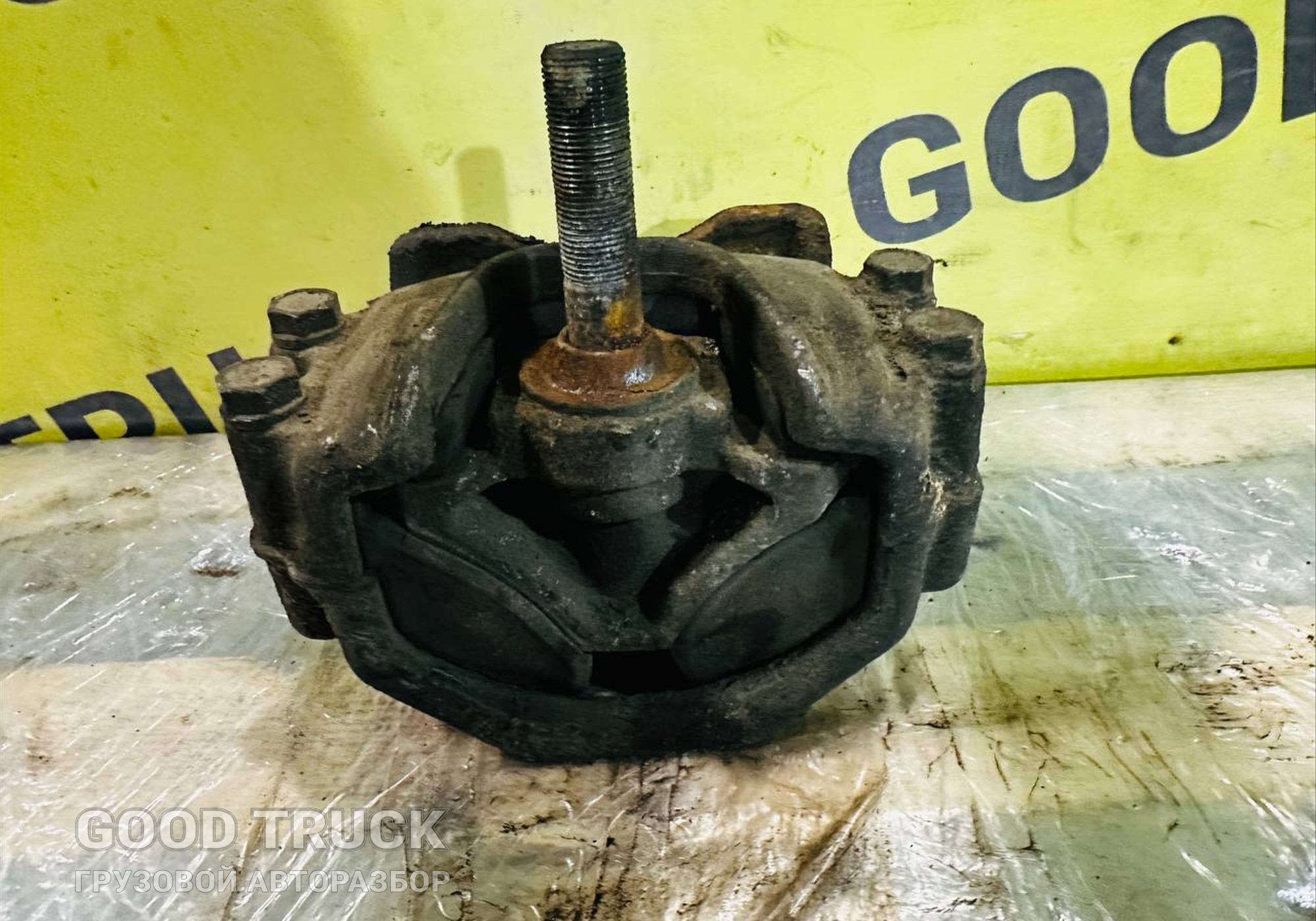 53201001109 Подушка двигателя задняя для КАМАЗ 5490 (с 2013)