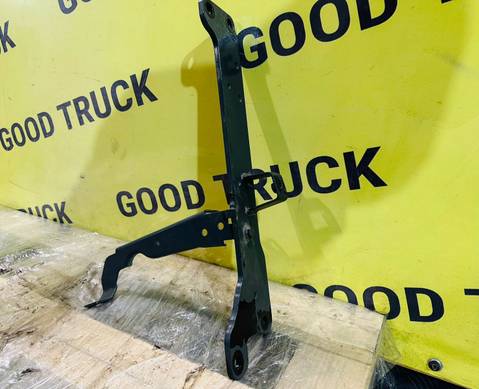 2260380 Кронштейн опоры защиты под бампер для Daf XG