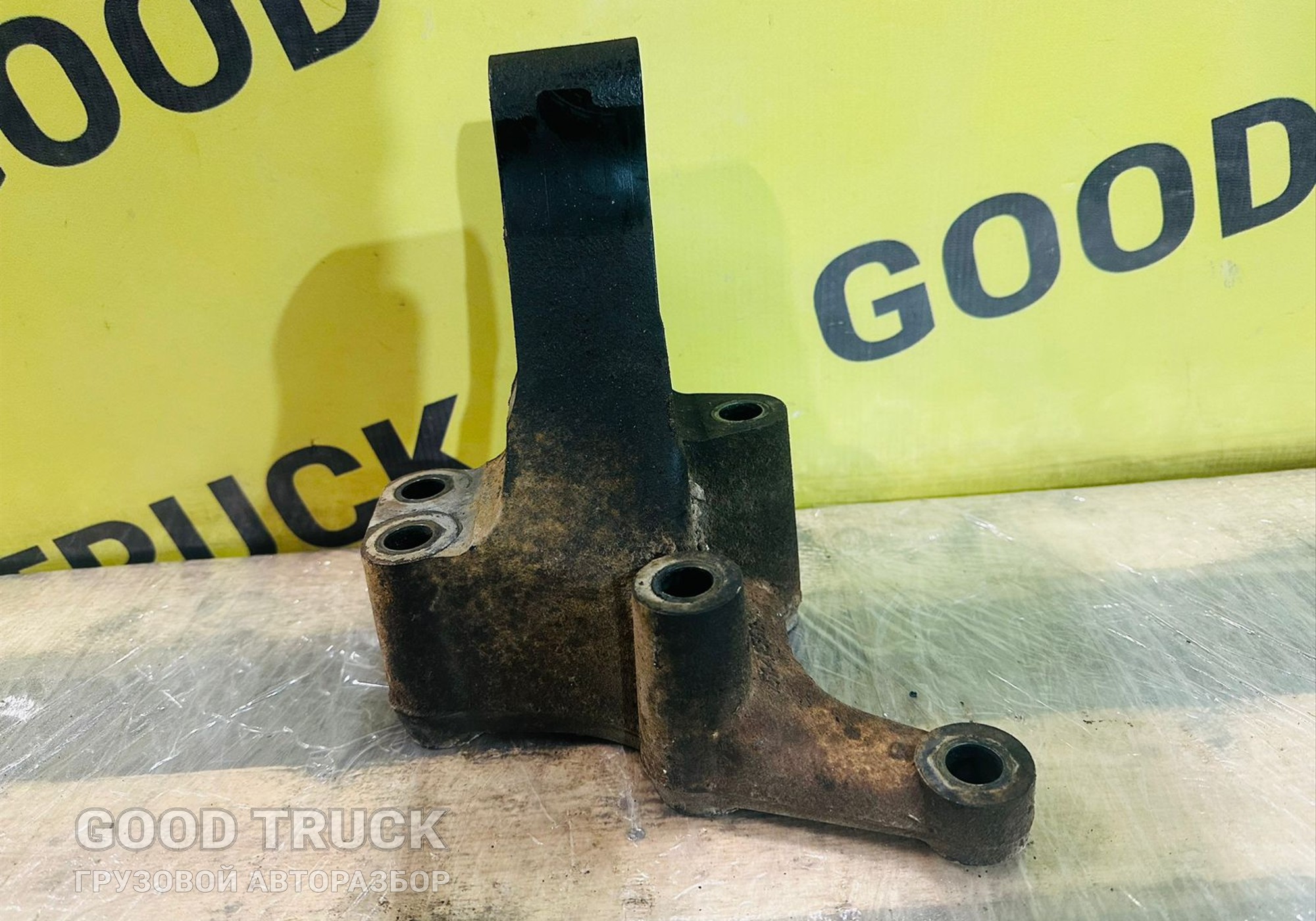 51415013089 Кронштейн двигателя задний правый для Man TGS I (с 2007)