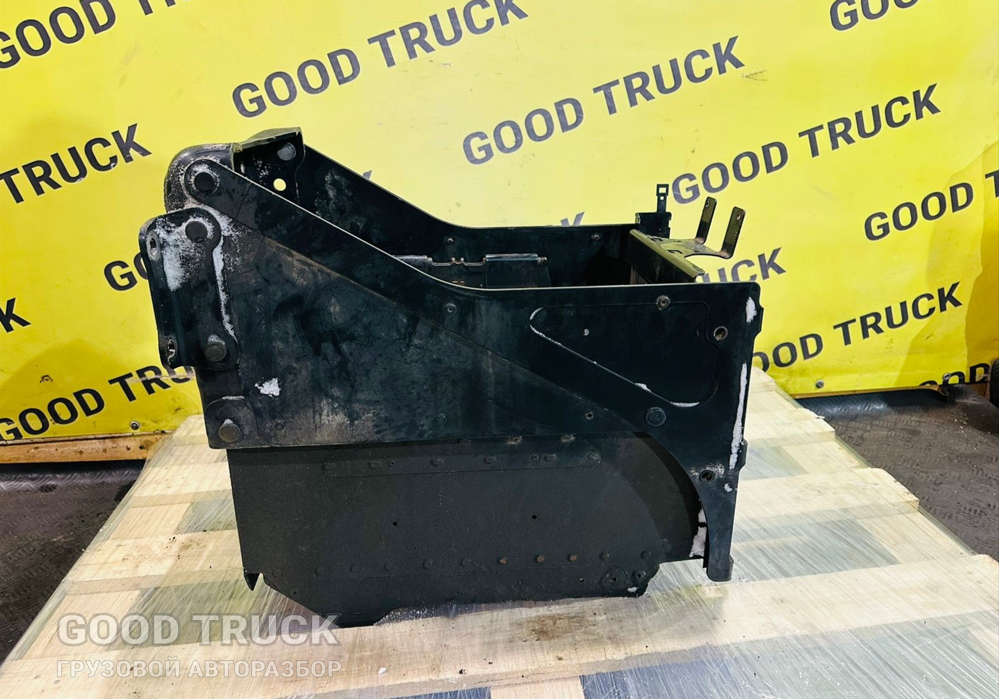 81418605430 Ящик АКБ для Man TGX II (с 2012)