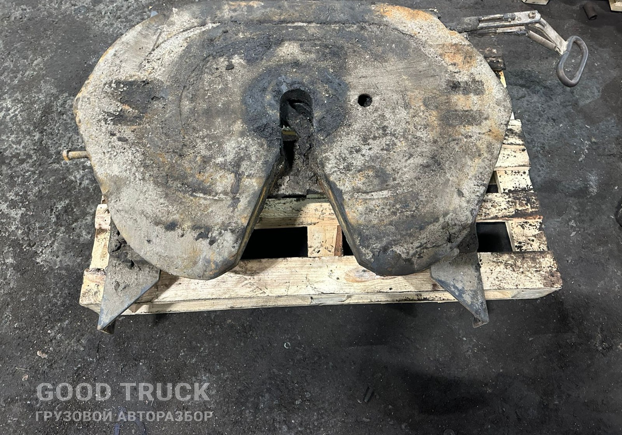 20424221 Прицепной механизм (седло) для Man