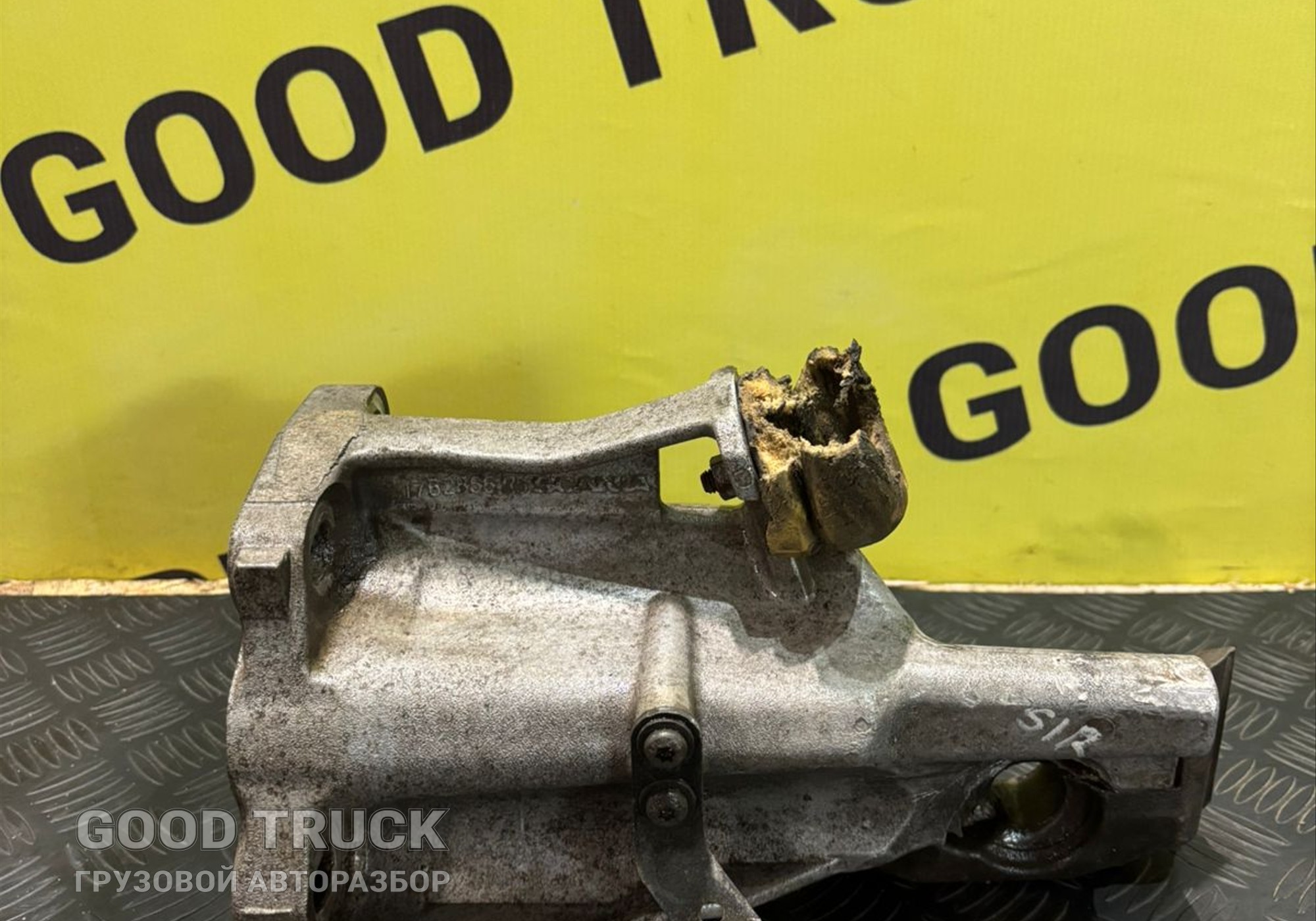 1762856 Кронштейн торсиона кабины Scania 5-series для Scania 5-series R (с 2004 по 2016)