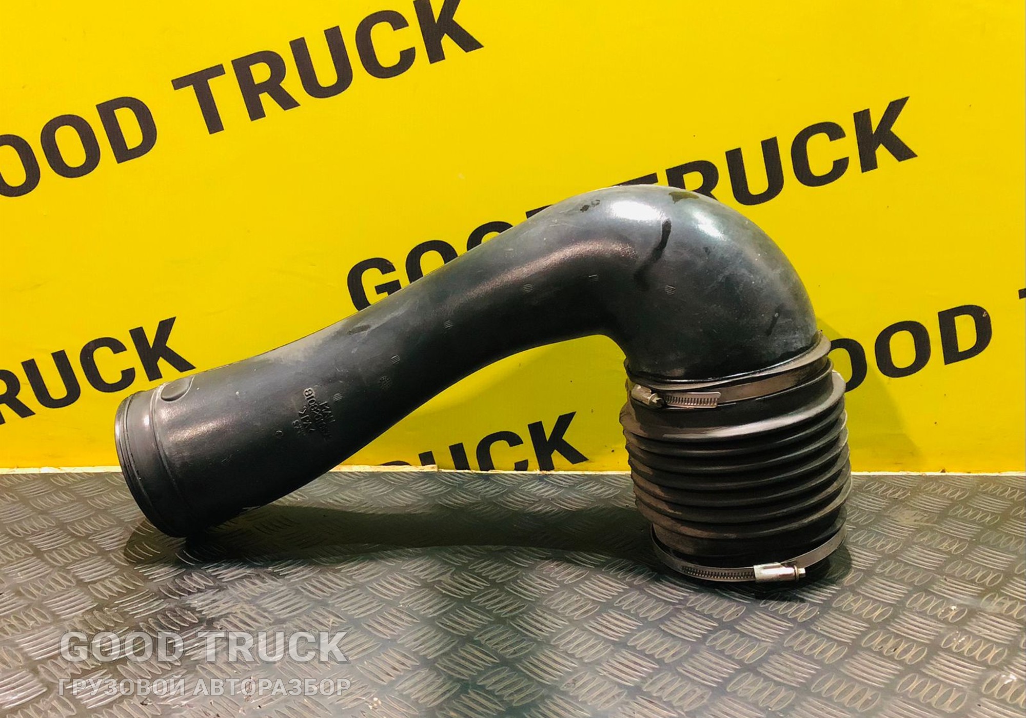 81082010572 Патрубок воздушного фильтра Man TGS II для Man