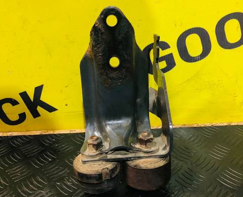 0221438 Кронштейн радиатора правый DAF XF 105 для Daf XF105 (с 2005)