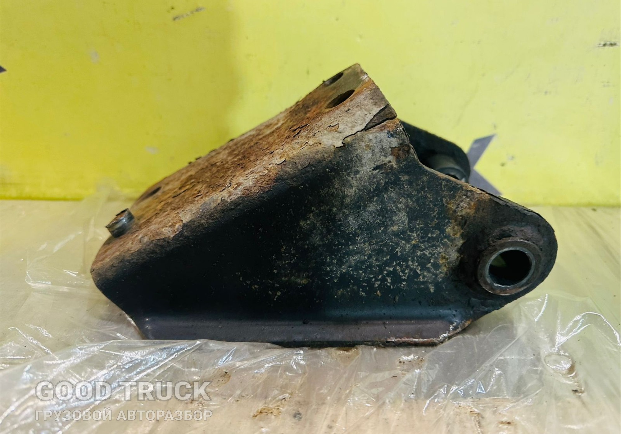 81437405365 Кронштейн амортизатора заднего для Man TGX I (с 2007)