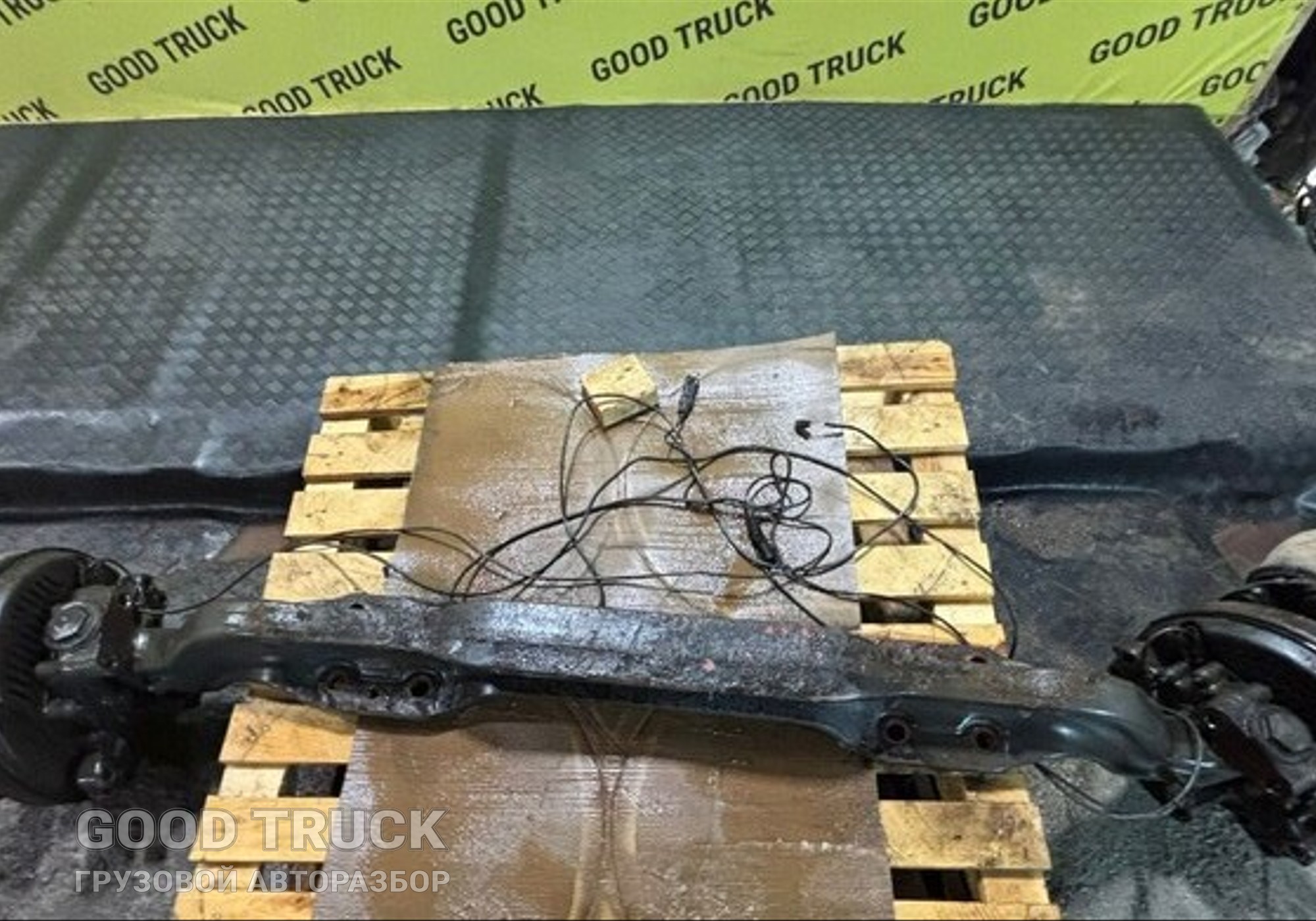 22115151 Балка передняя в сборе для Renault T