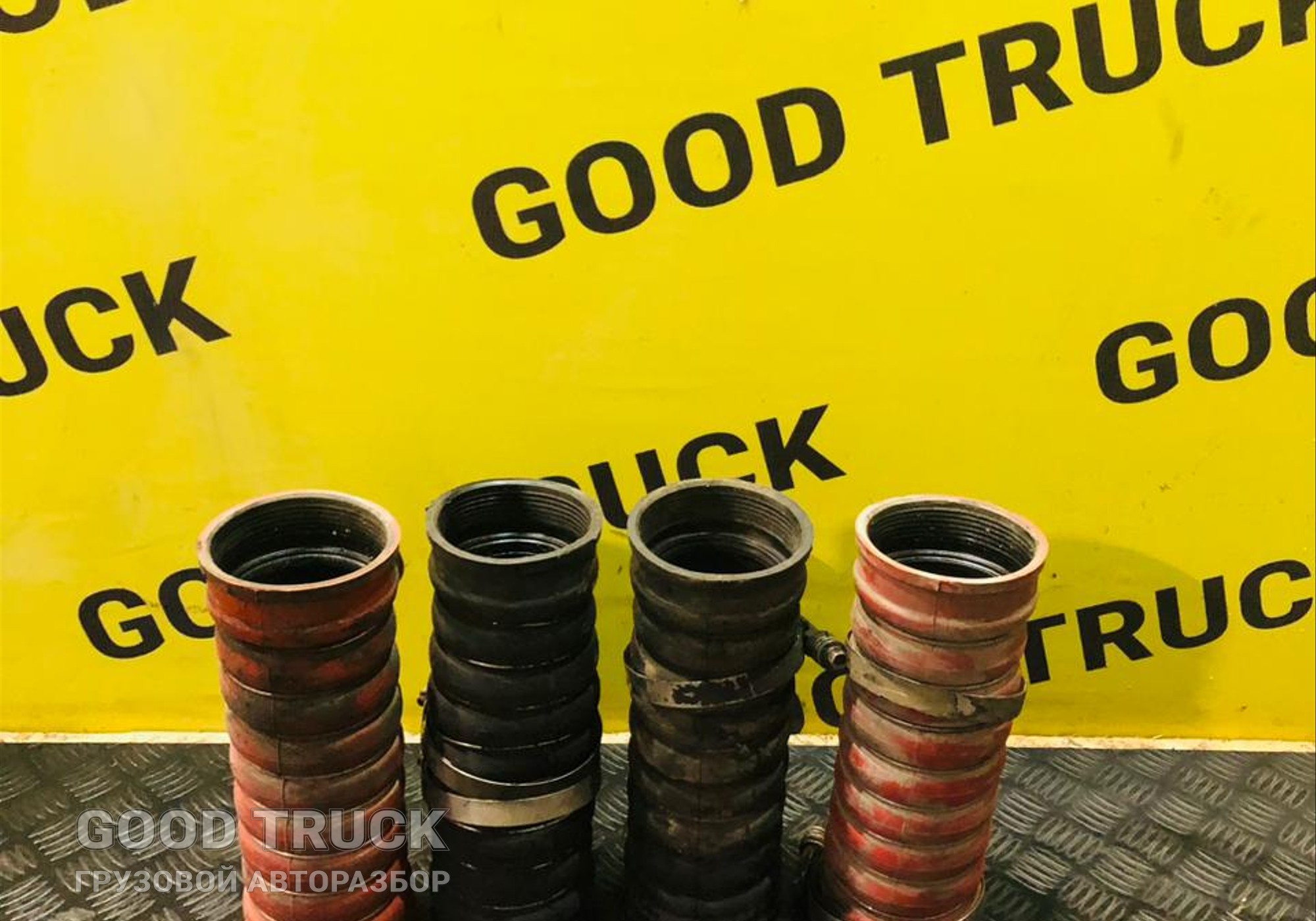 1525145 Патрубок интеркулера для Scania 5-series R (с 2004 по 2016)