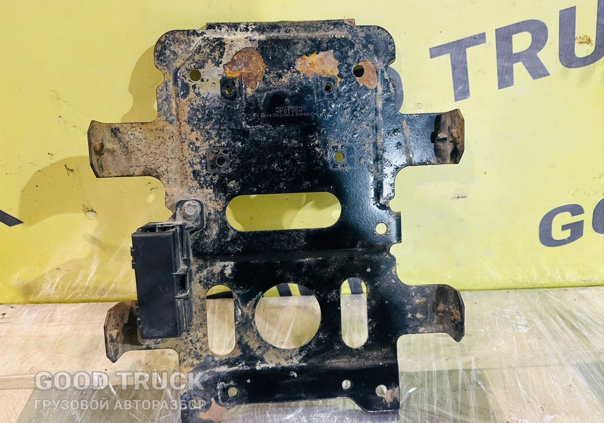 H4362061000A0 Кронштейн блока управления для Foton