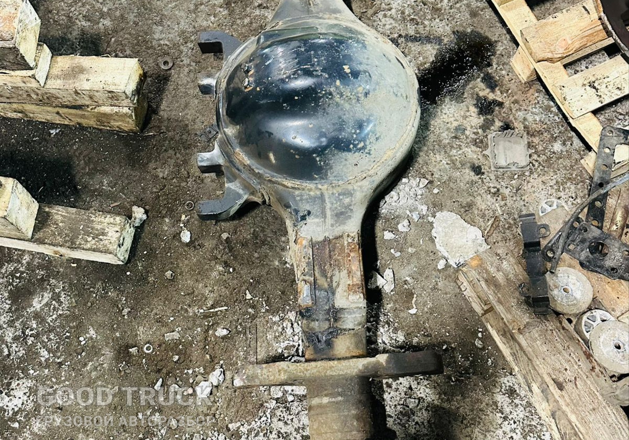 81354015820 Корпус заднего моста HY-1350 для Man