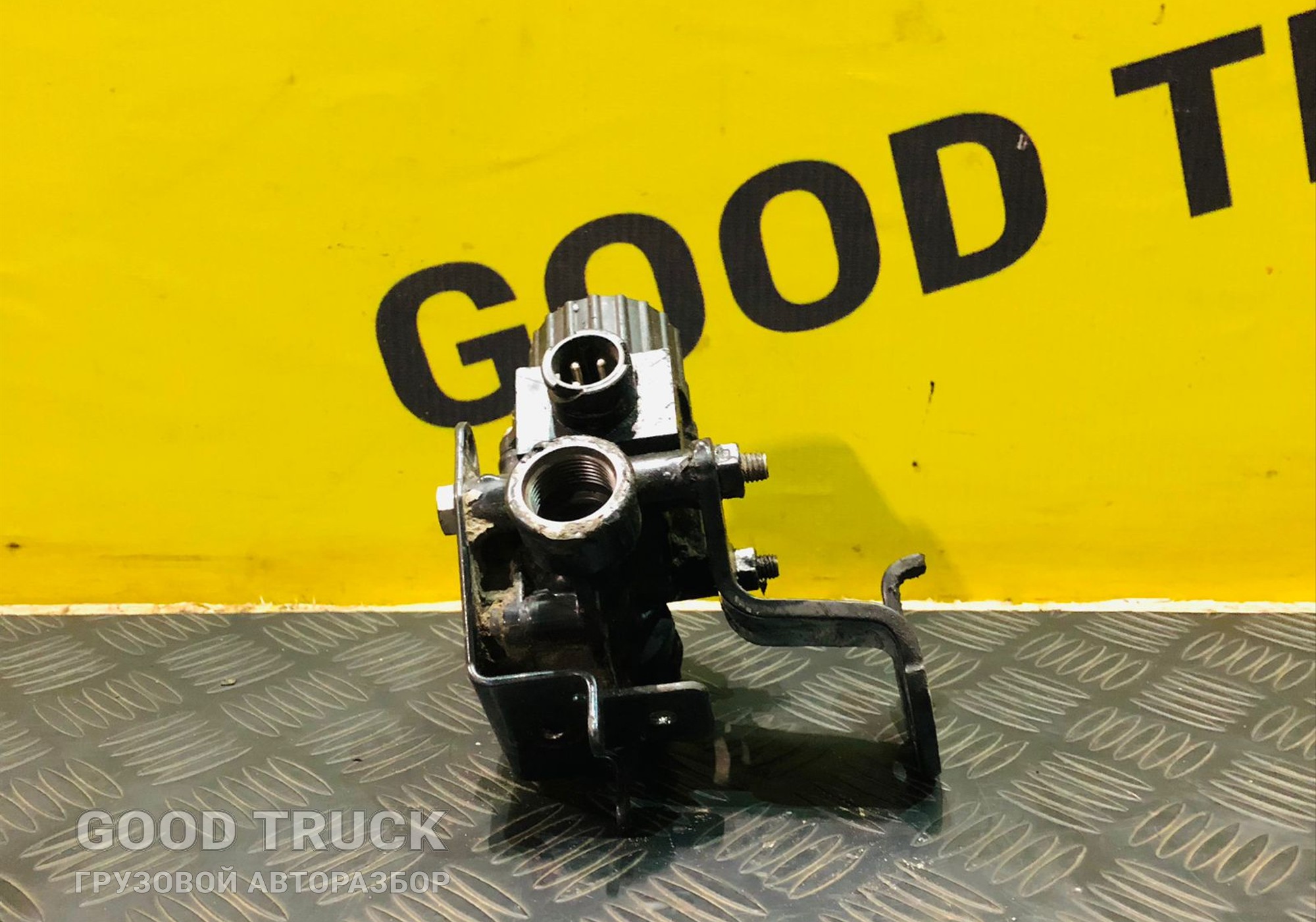 81524526039 Кран ABS Man TGS II для Man TGS II (с 2012)