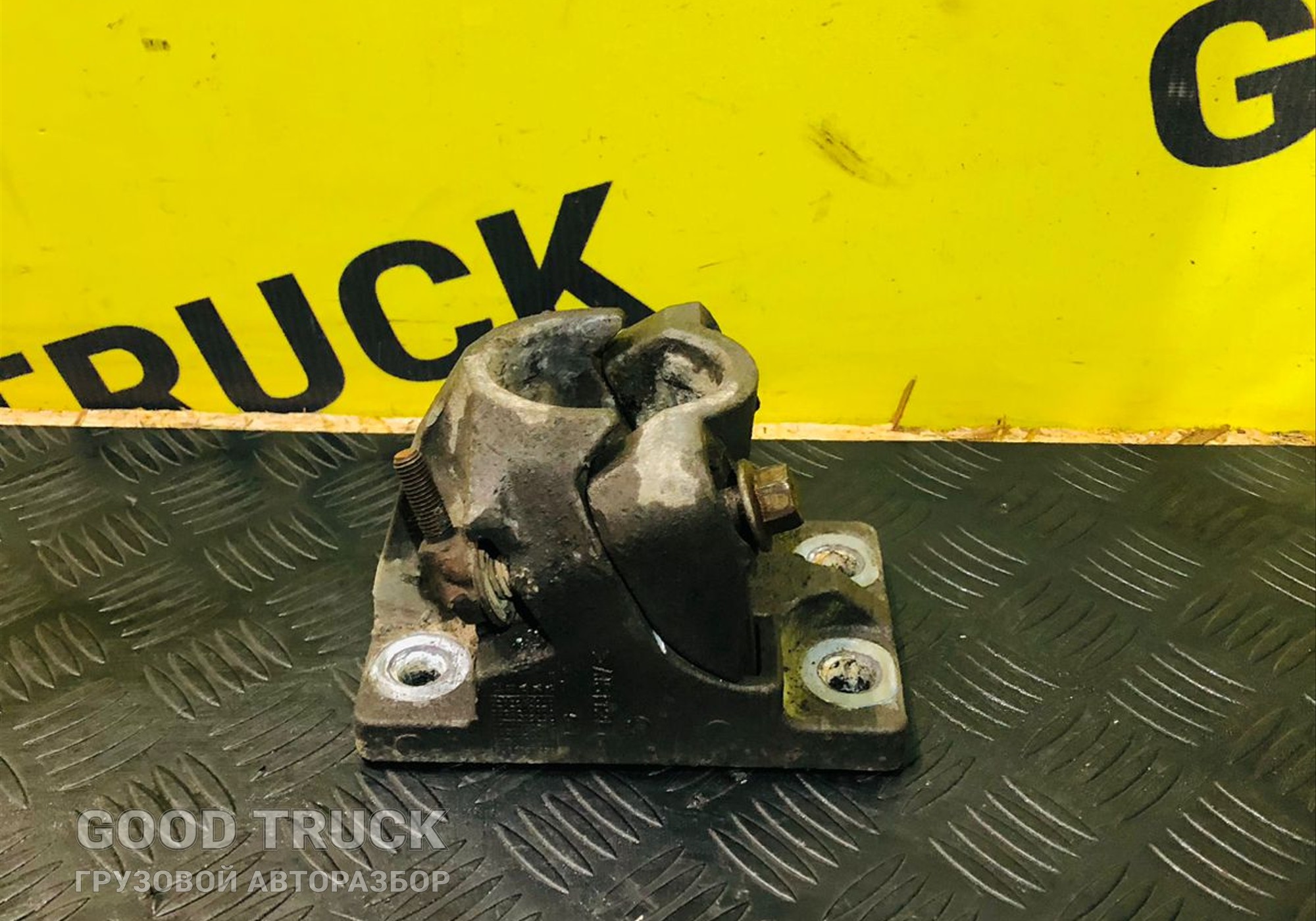 21213203 Кронштейн крыла заднего Volvo FH для Volvo FH 4 (с 2012)