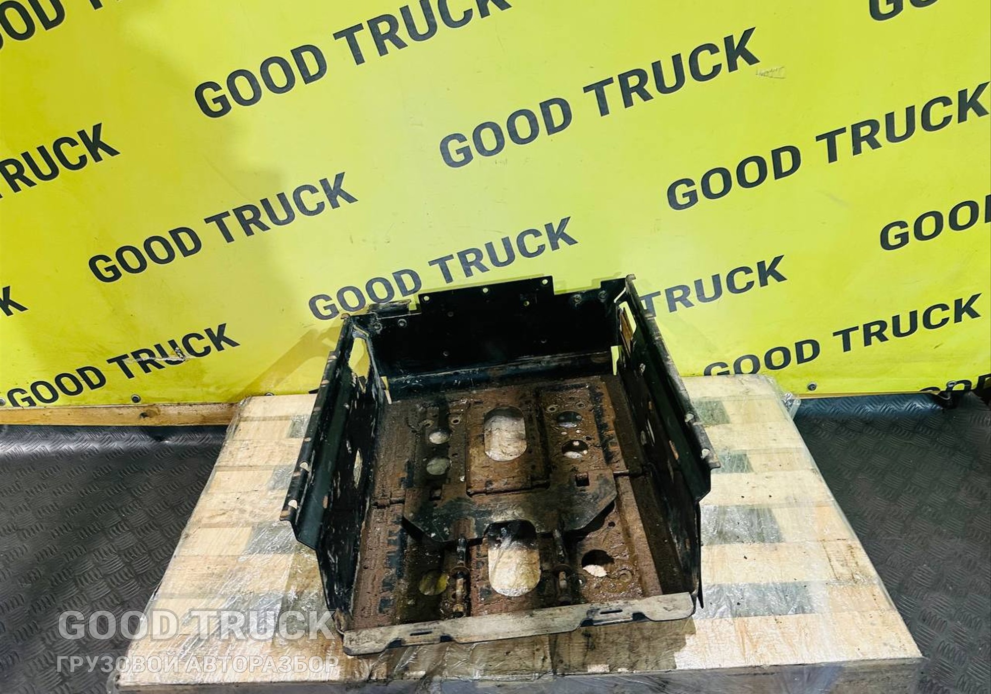 1660372 Ящик АКБ для Daf CF II (с 2006 по 2013)